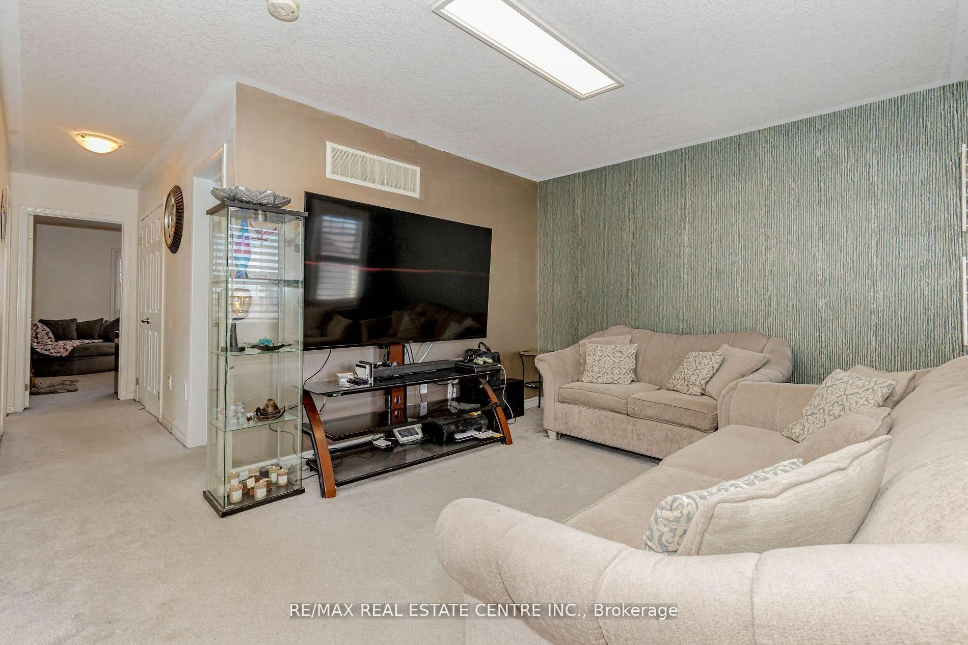 Photo 16 of 340 Shady Glen Crescent, Kitchener — HOMEH