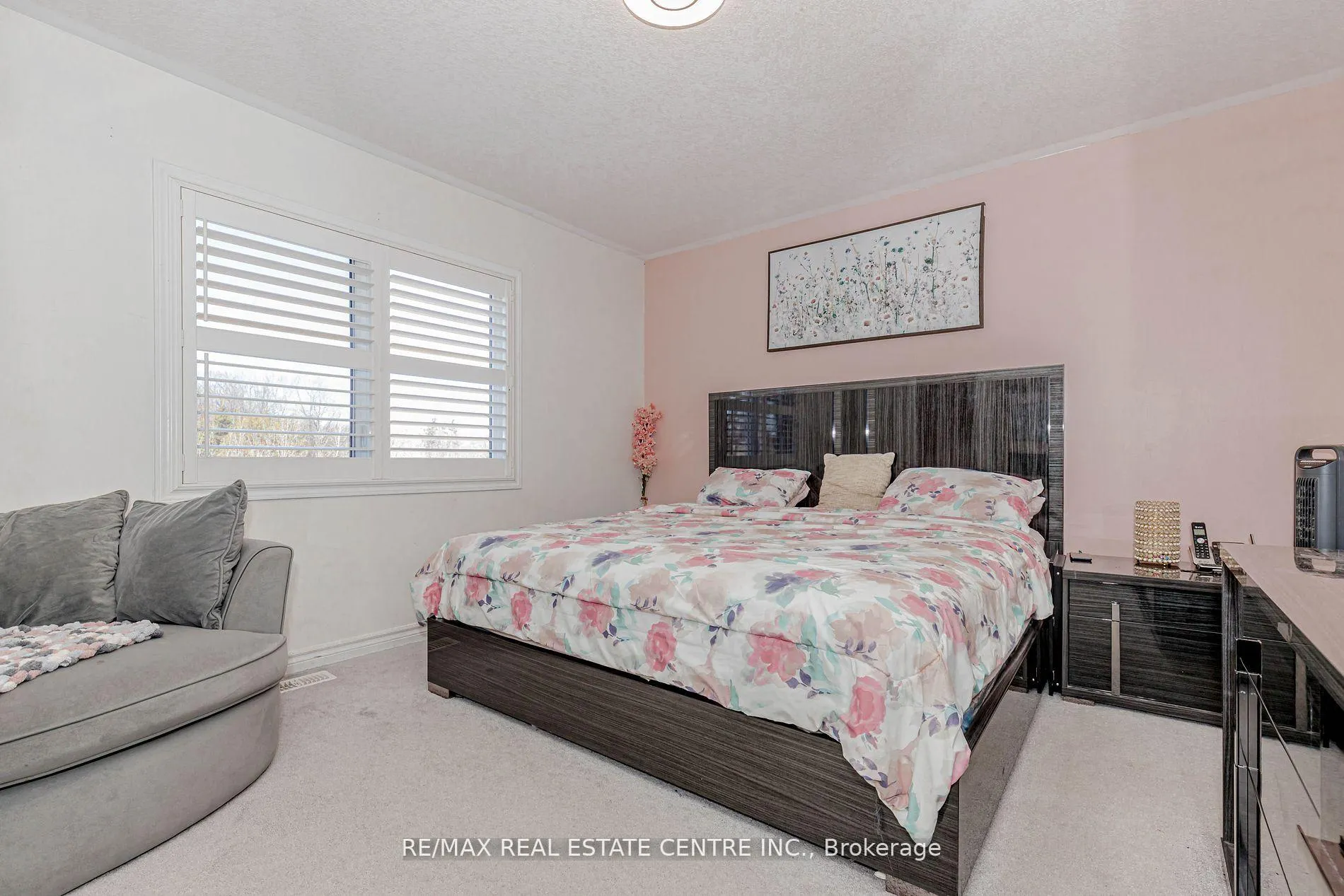 Photo 18 of 340 Shady Glen Crescent, Kitchener — HOMEH