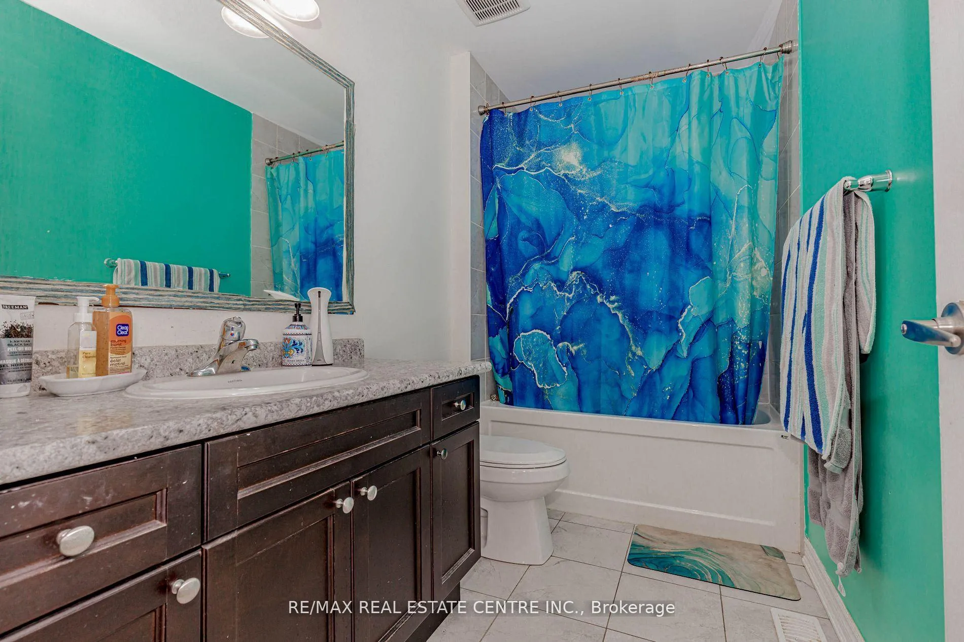 Photo 22 of 340 Shady Glen Crescent, Kitchener — HOMEH