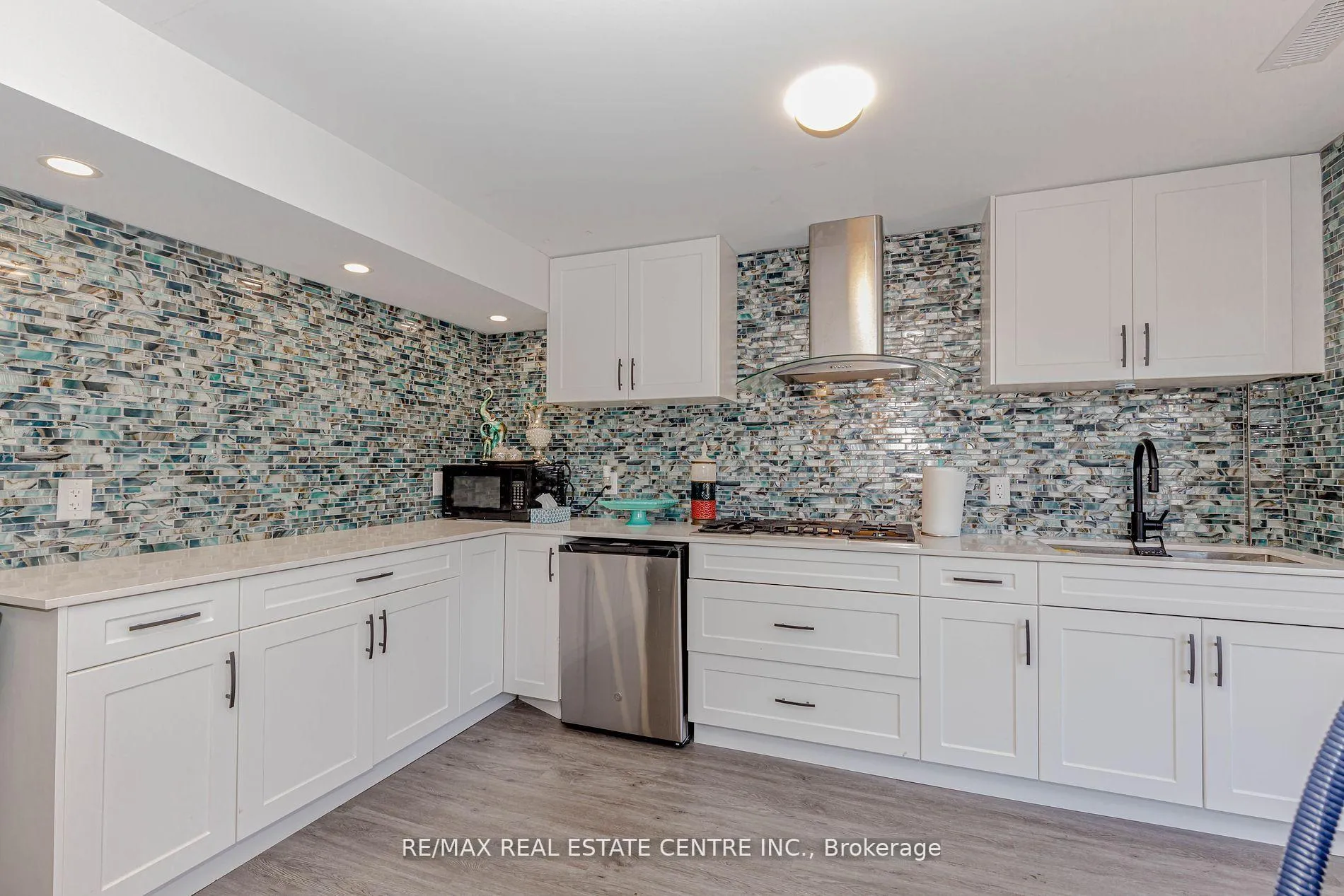Photo 28 of 340 Shady Glen Crescent, Kitchener — HOMEH