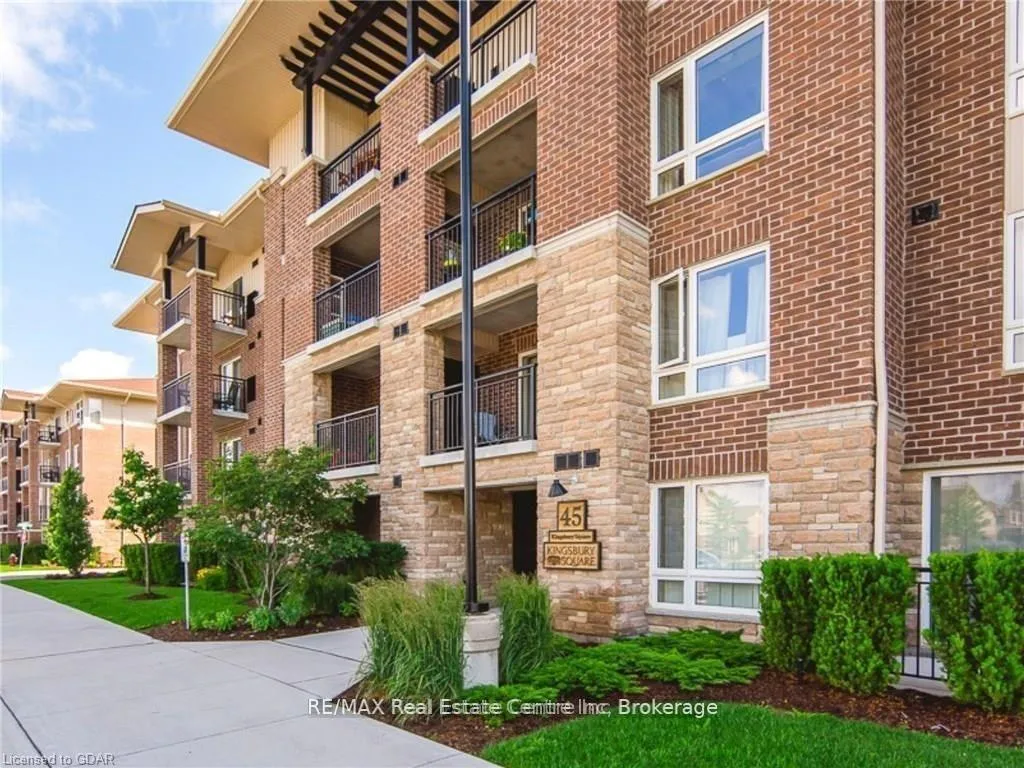 Front of Unit 311, 45 Kingsbury Square