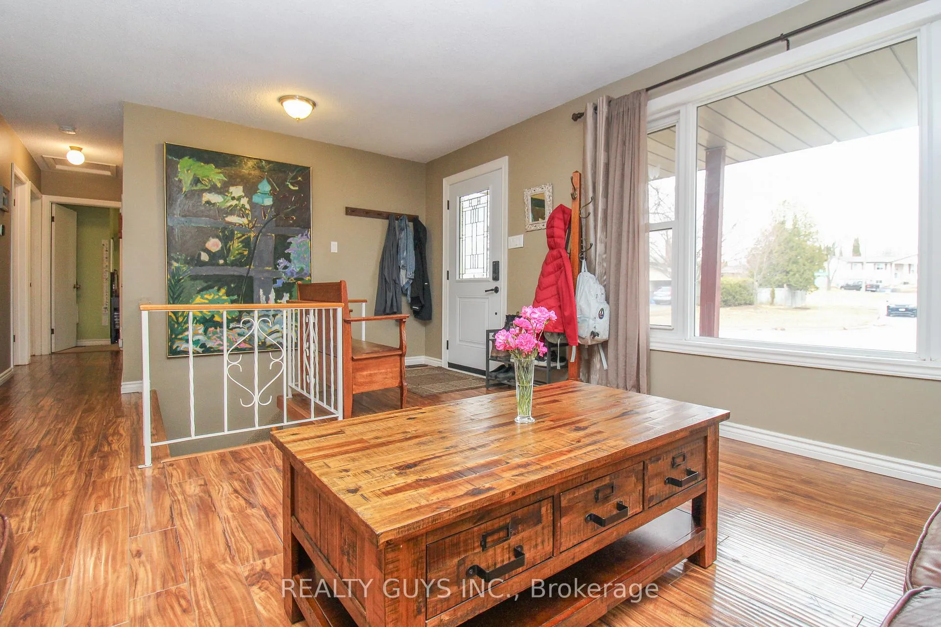 Photo 14 of 1594 Redwood Drive, Peterborough, Monaghan Ward 2 — HOMEH