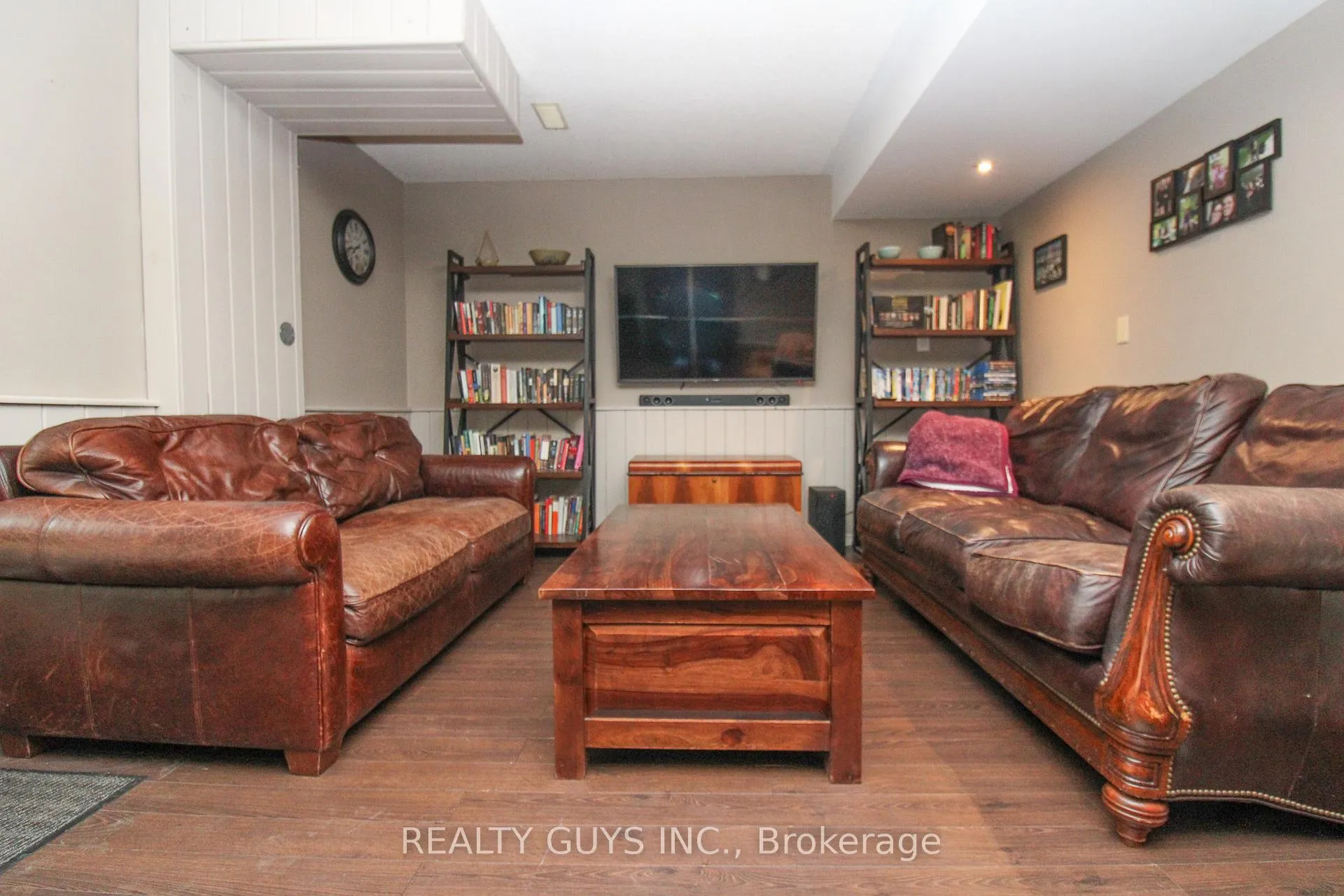 Photo 34 of 1594 Redwood Drive, Peterborough, Monaghan Ward 2 — HOMEH