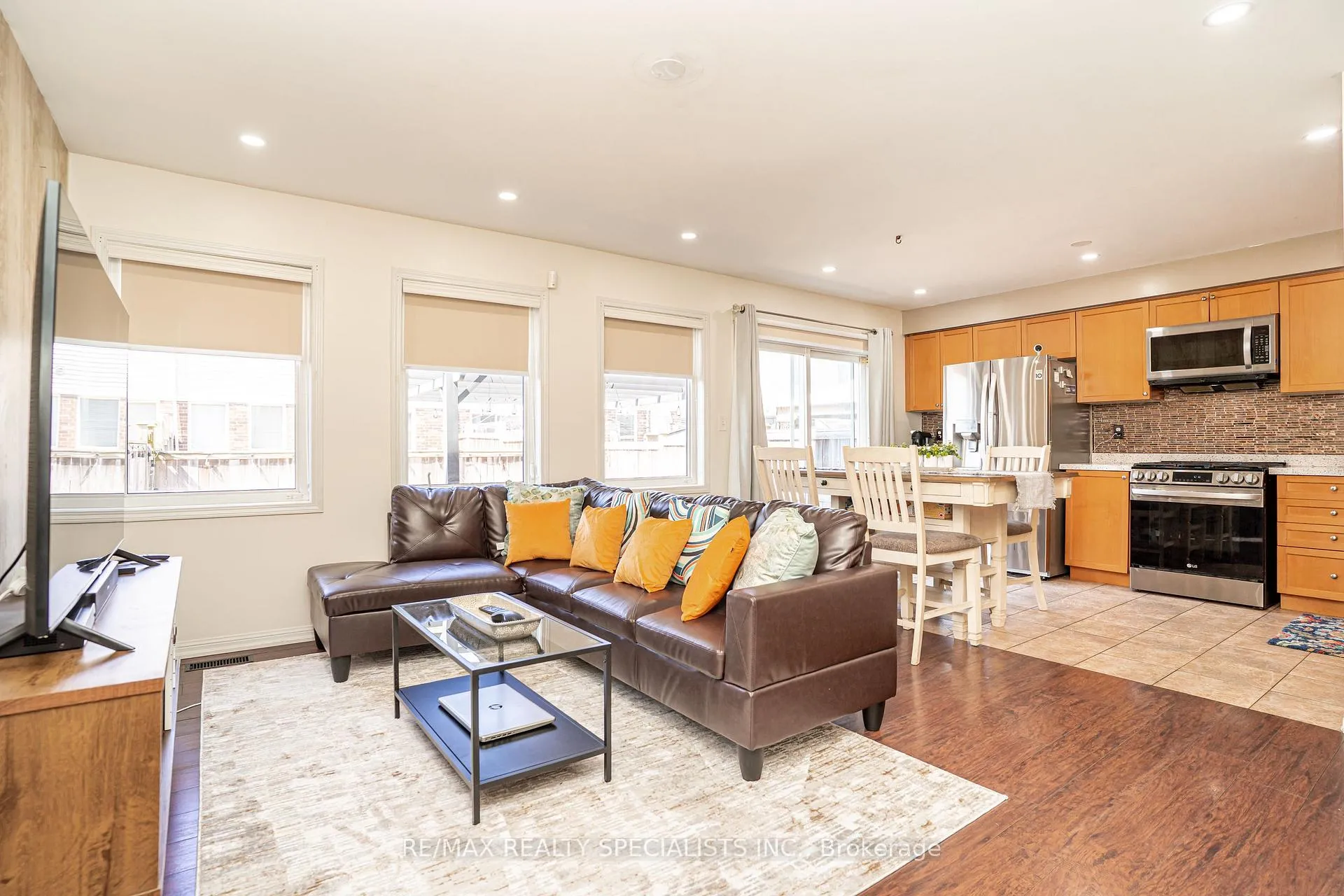 Photo 8 of 63 Michigan Avenue, Cambridge, Silver Heights — HOMEH
