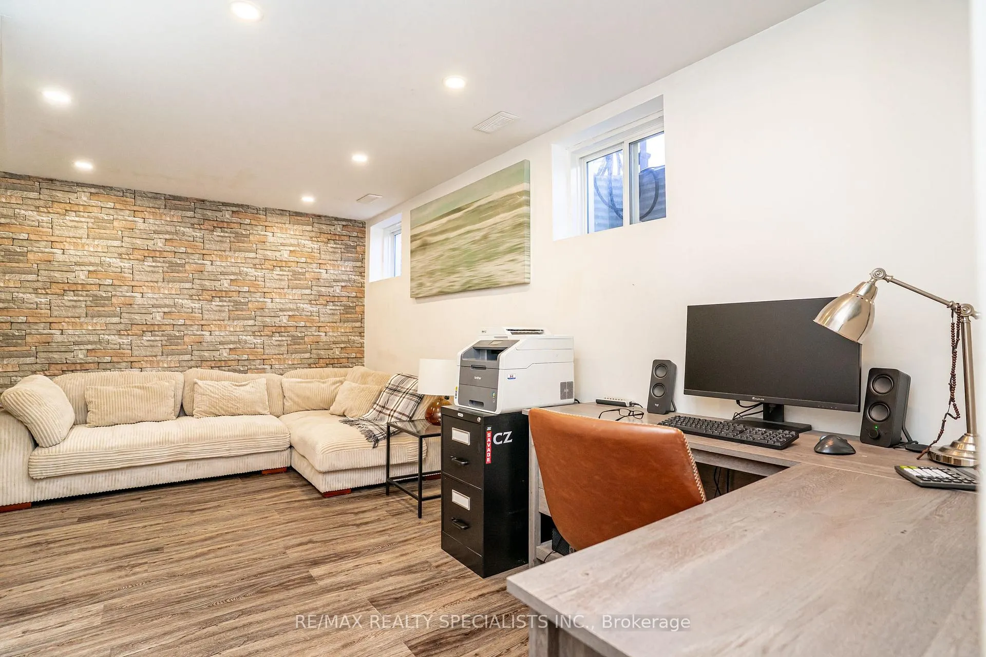 Photo 32 of 63 Michigan Avenue, Cambridge, Silver Heights — HOMEH