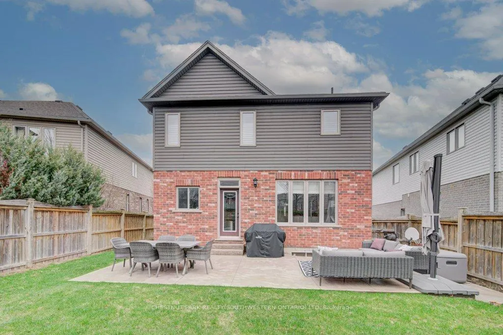 Photo 45 of 58 eden oak Trail, Kitchener, Grand River South — HOMEH