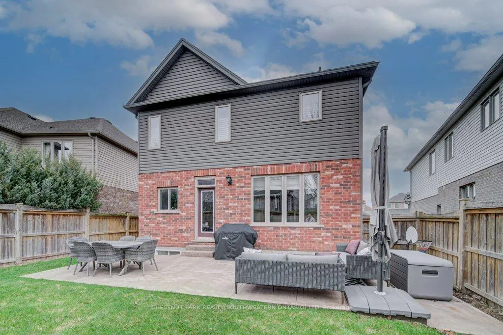 Photo 46 of 58 eden oak Trail, Kitchener, Grand River South — HOMEH