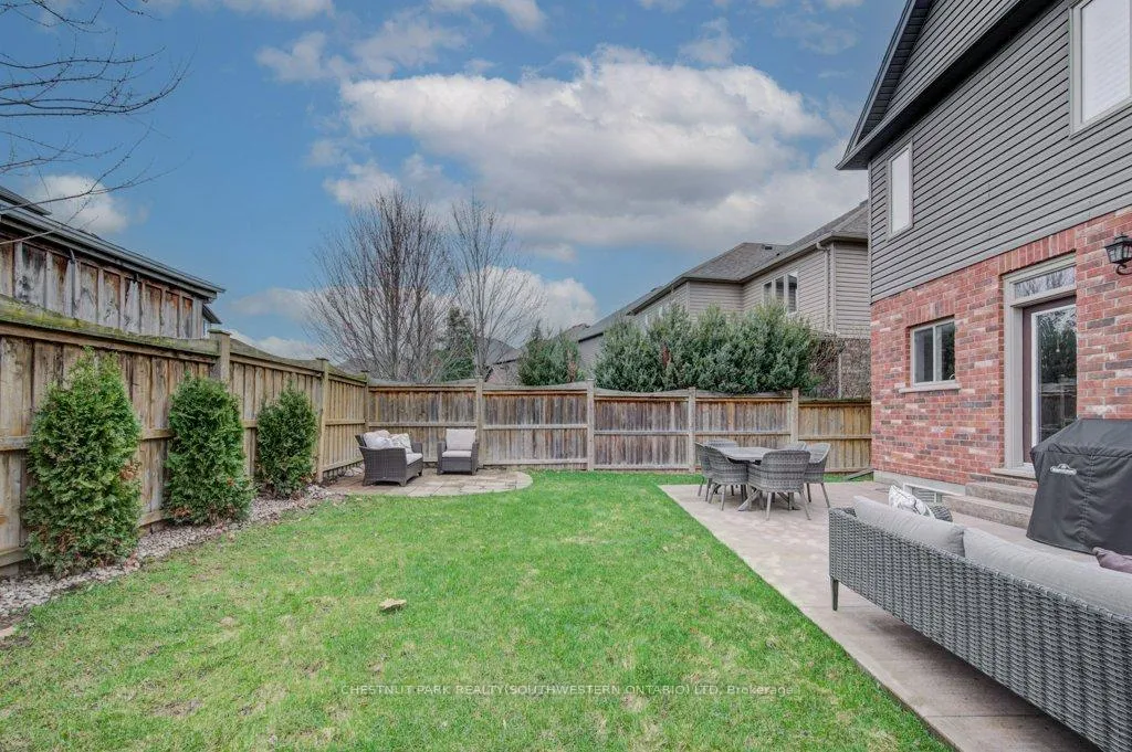 Photo 47 of 58 eden oak Trail, Kitchener, Grand River South — HOMEH