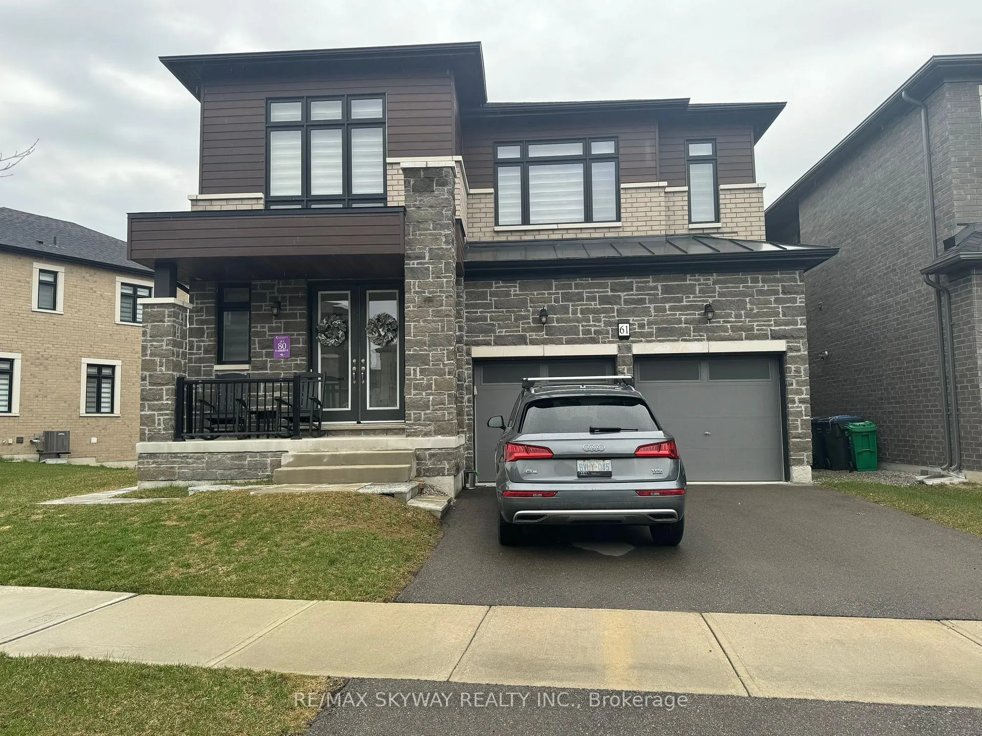 Photo 1 of 61 Moorcroft Place, Brampton, Bram East — HOMEH