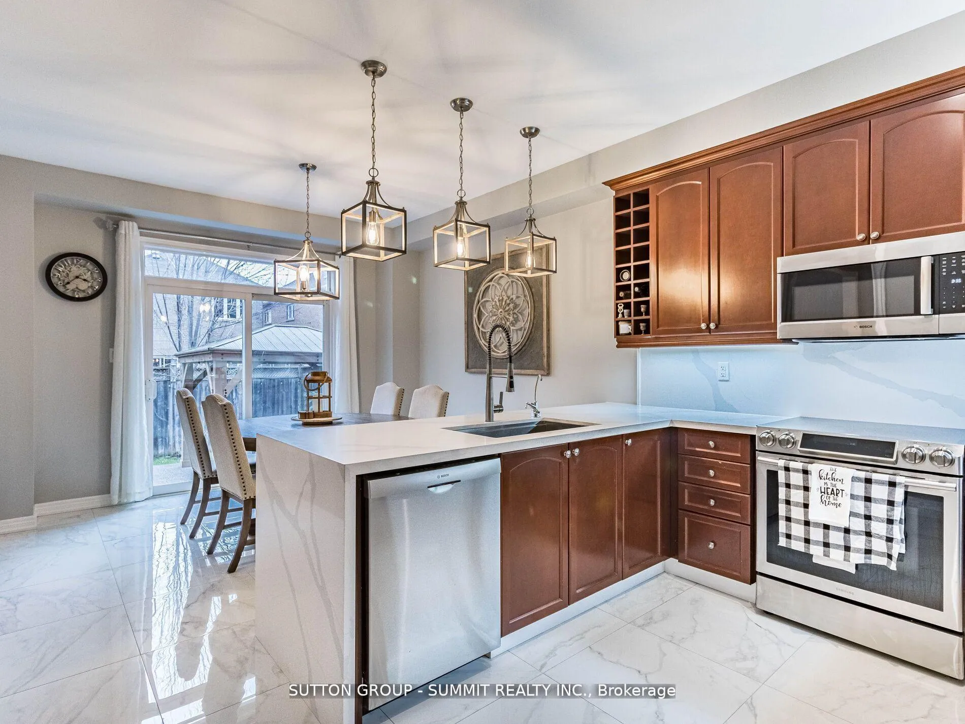 Photo 11 of 15089 Danby Road, Halton Hills, Georgetown — HOMEH