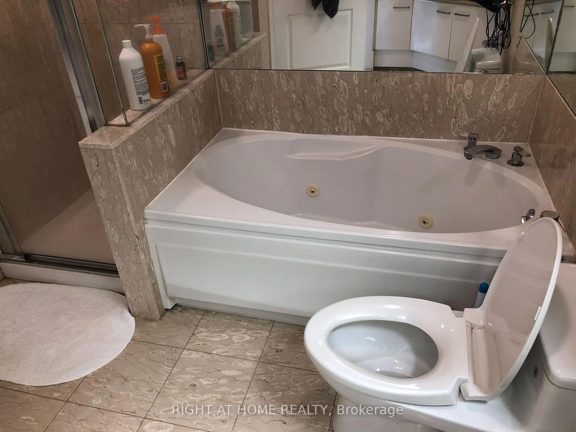 Photo 12 of Unit 906, 38 Elm Street, Toronto, Bay Street Corridor — HOMEH