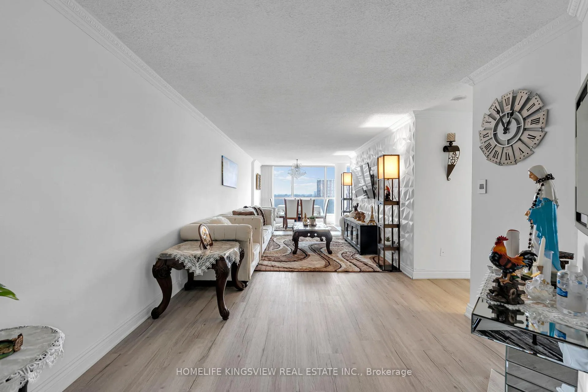 Photo 4 of Unit 806, 1 Rowntree Road, Etobicoke, Mount Olive-Silverstone-Jamestown — HOMEH