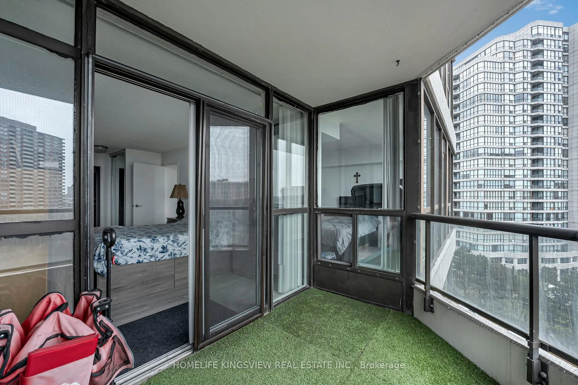 Photo 24 of Unit 806, 1 Rowntree Road, Etobicoke, Mount Olive-Silverstone-Jamestown — HOMEH