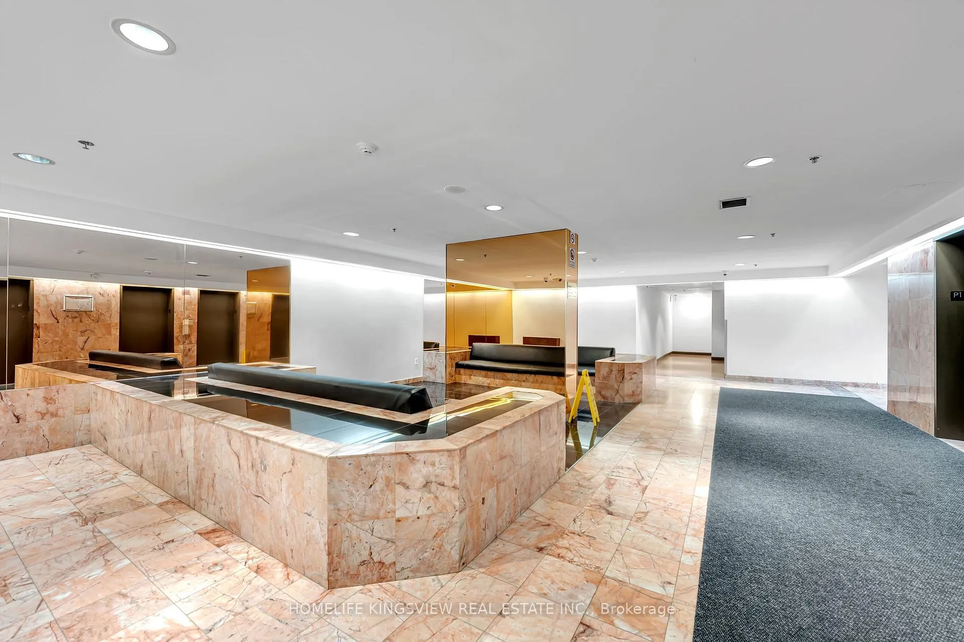 Photo 33 of Unit 806, 1 Rowntree Road, Etobicoke, Mount Olive-Silverstone-Jamestown — HOMEH