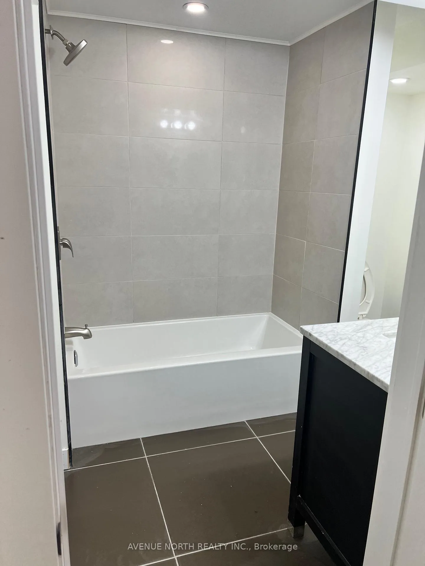 Photo 7 of Unit B, 480 River Road, Ottawa, Riverside South/Gloucester Glen — HOMEH
