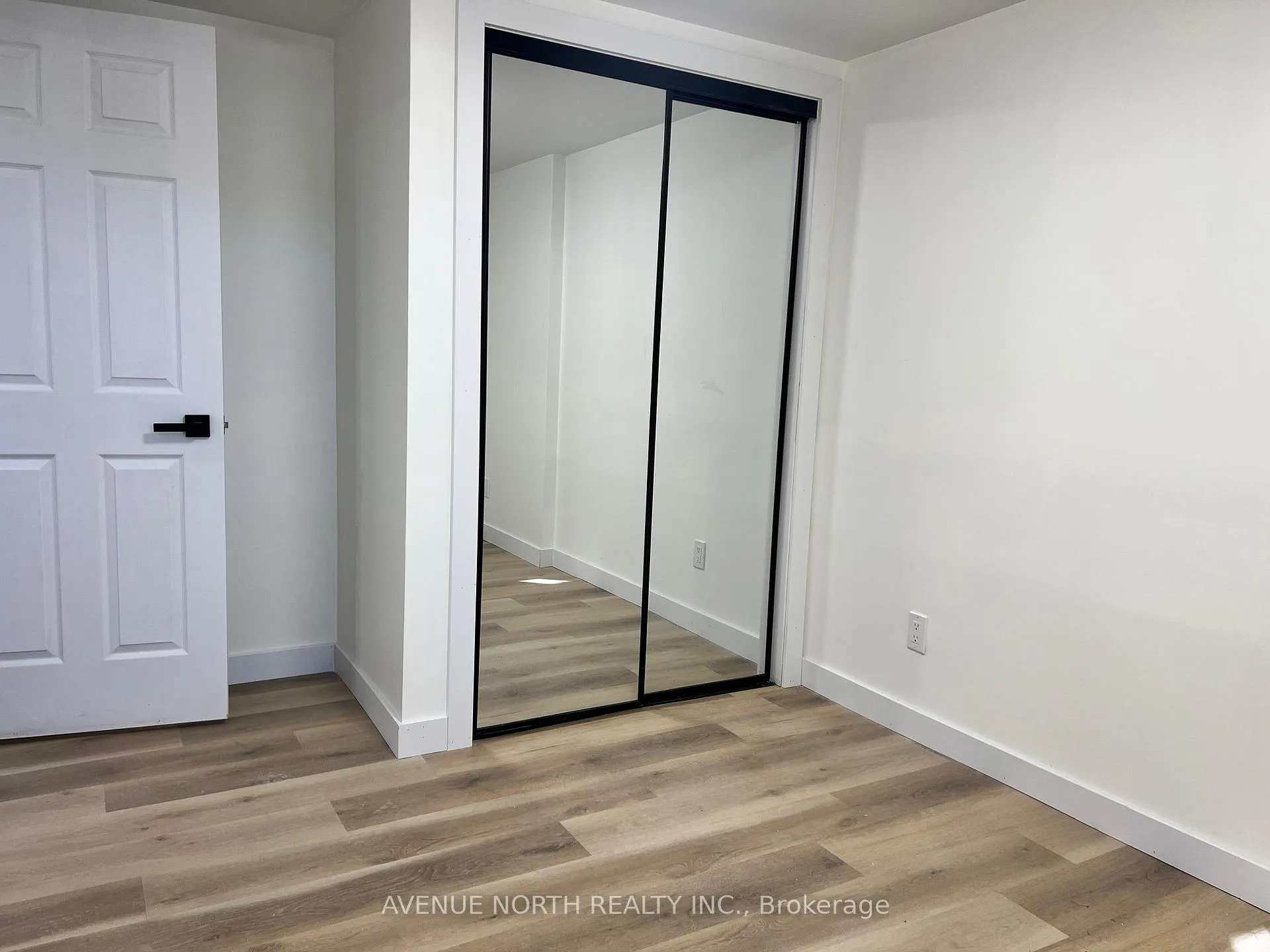 Photo 13 of Unit B, 480 River Road, Ottawa, Riverside South/Gloucester Glen — HOMEH