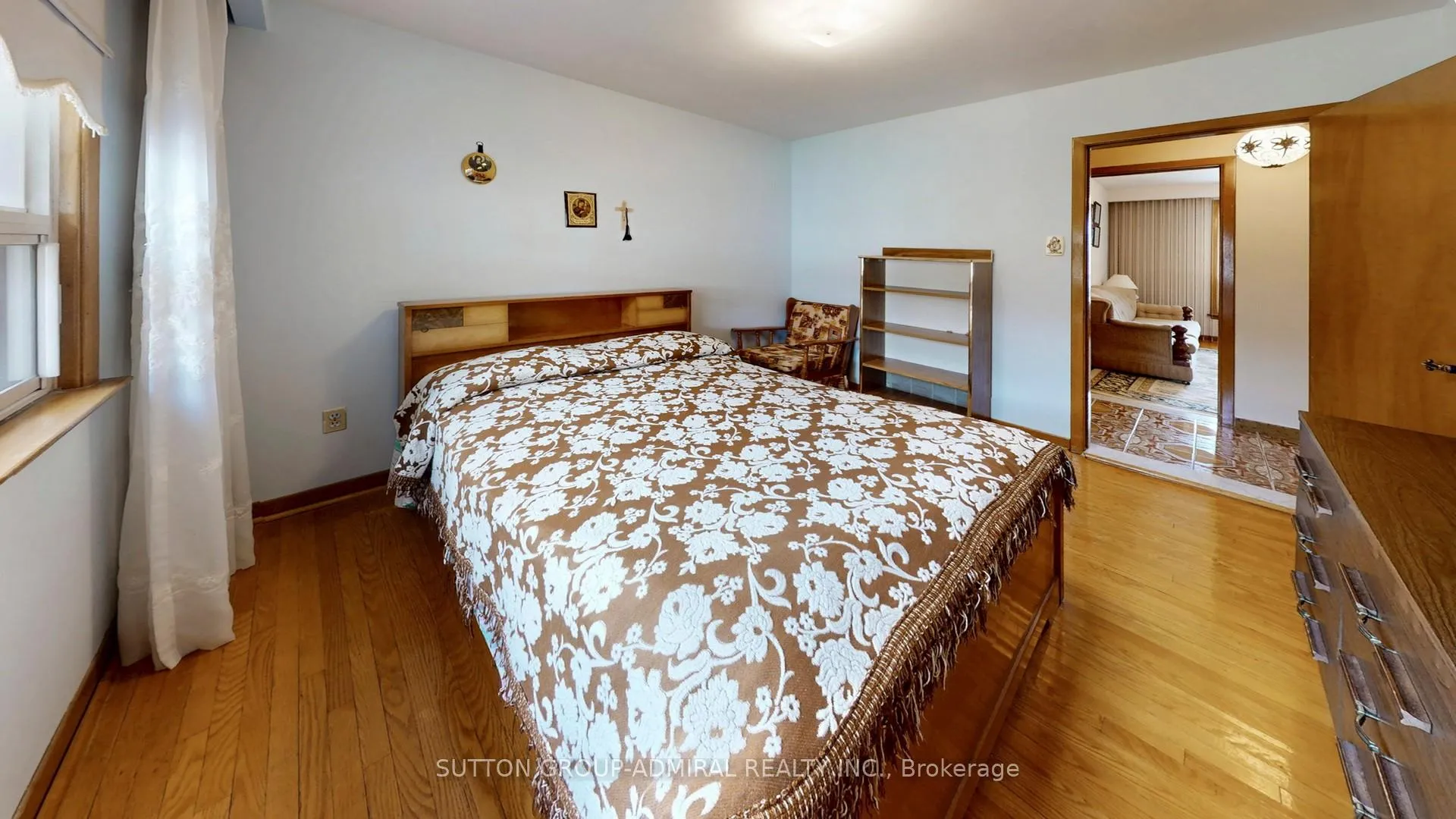 Photo 16 of 119 Brampton Road, Etobicoke, Willowridge-Martingrove-Richview — HOMEH