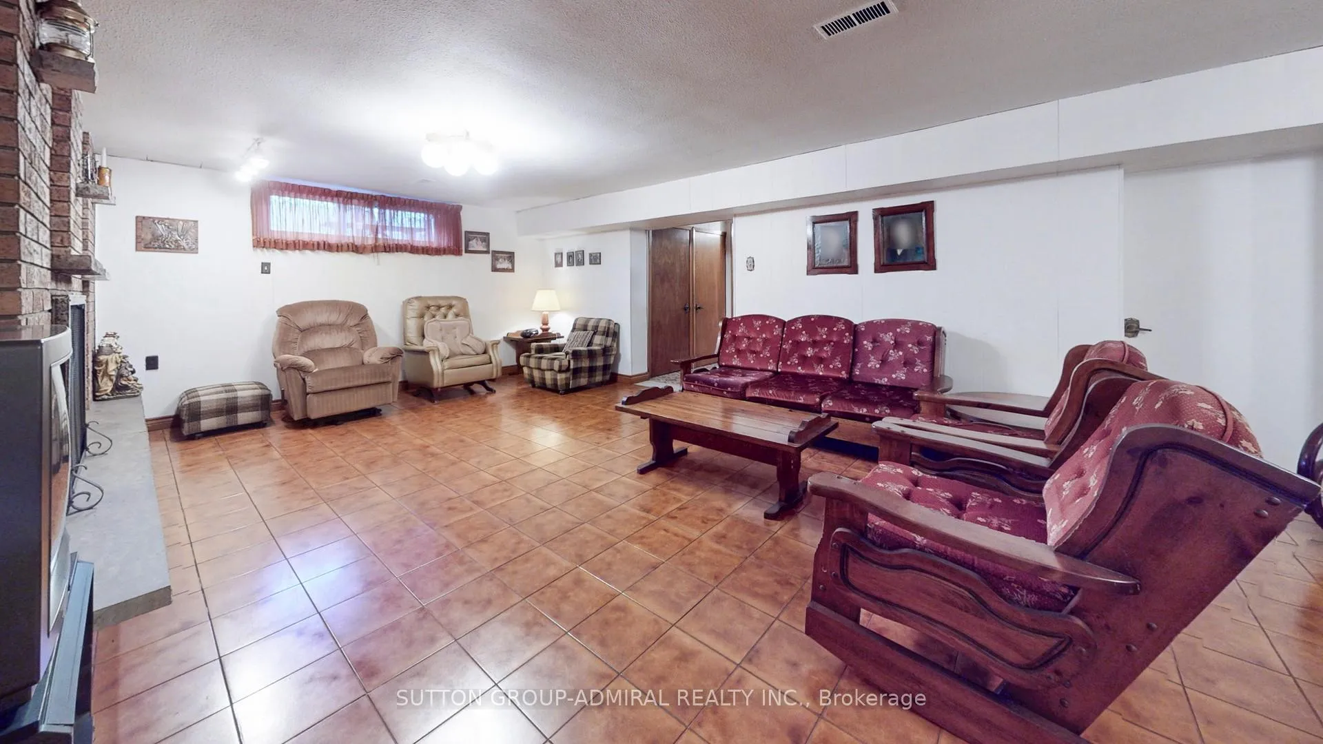 Photo 19 of 119 Brampton Road, Etobicoke, Willowridge-Martingrove-Richview — HOMEH
