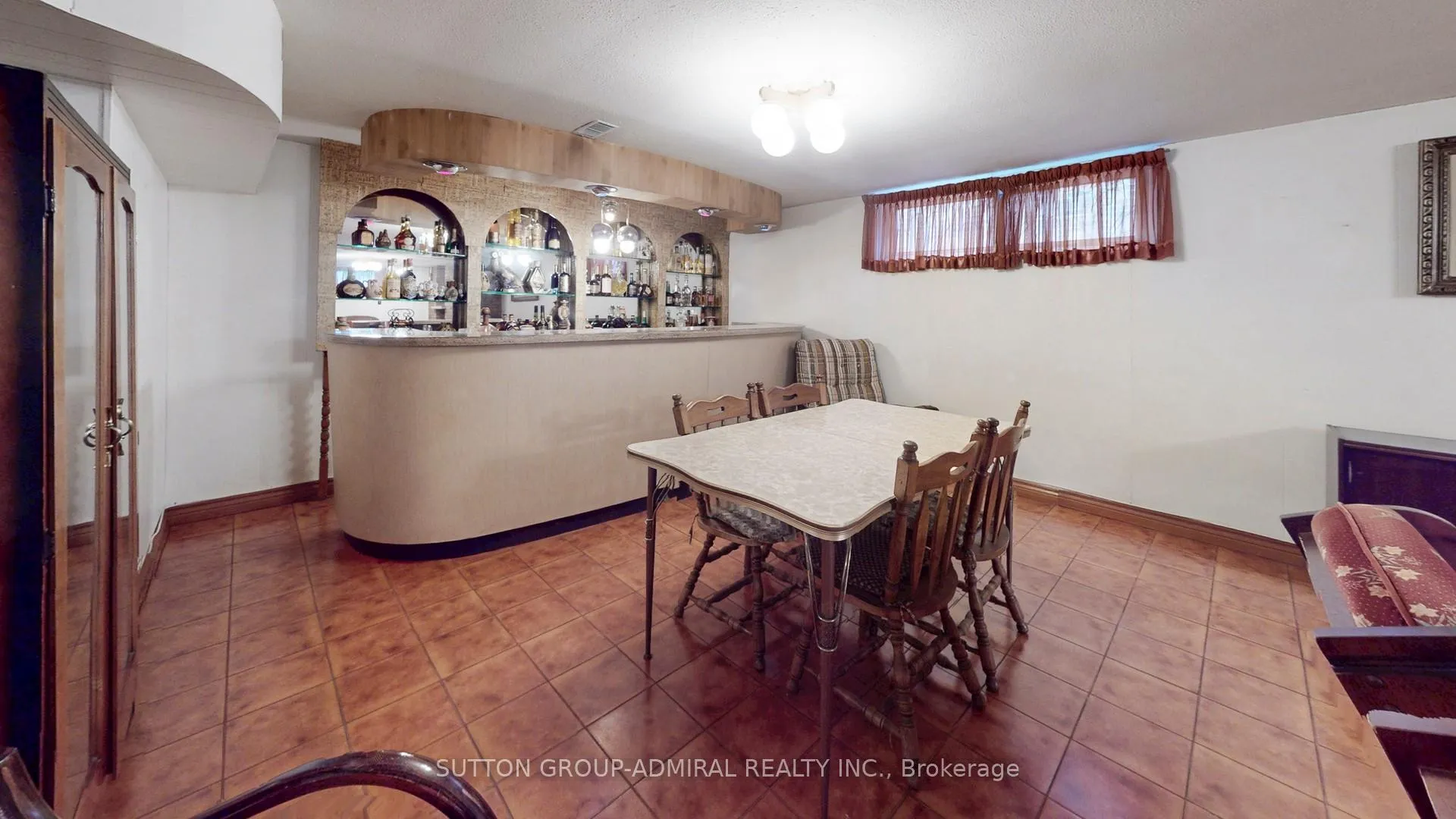 Photo 21 of 119 Brampton Road, Etobicoke, Willowridge-Martingrove-Richview — HOMEH