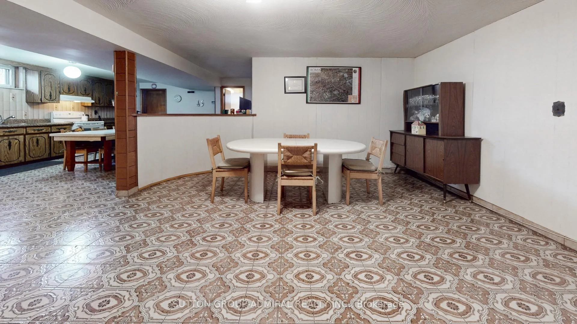 Photo 23 of 119 Brampton Road, Etobicoke, Willowridge-Martingrove-Richview — HOMEH