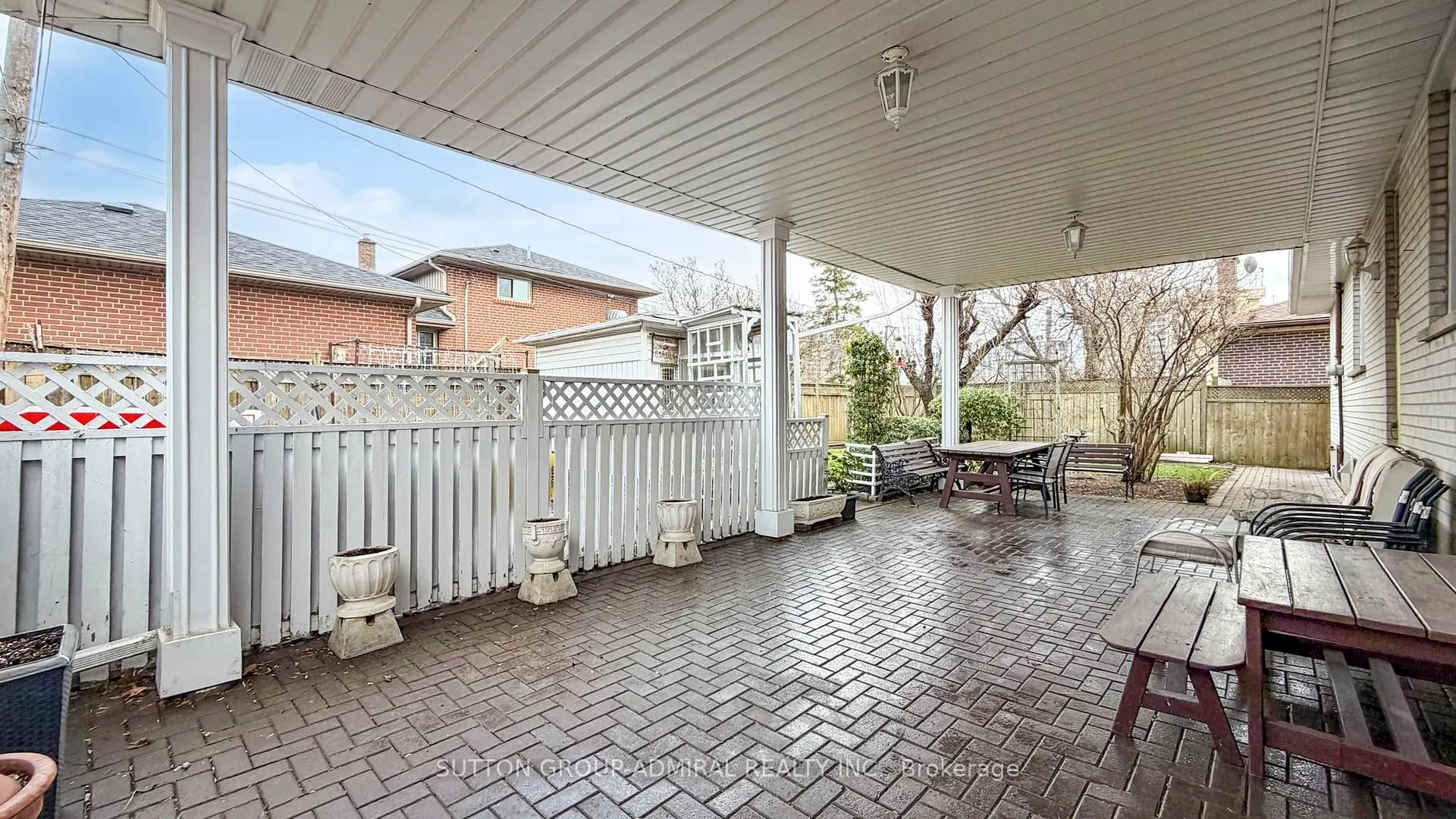 Photo 29 of 119 Brampton Road, Etobicoke, Willowridge-Martingrove-Richview — HOMEH