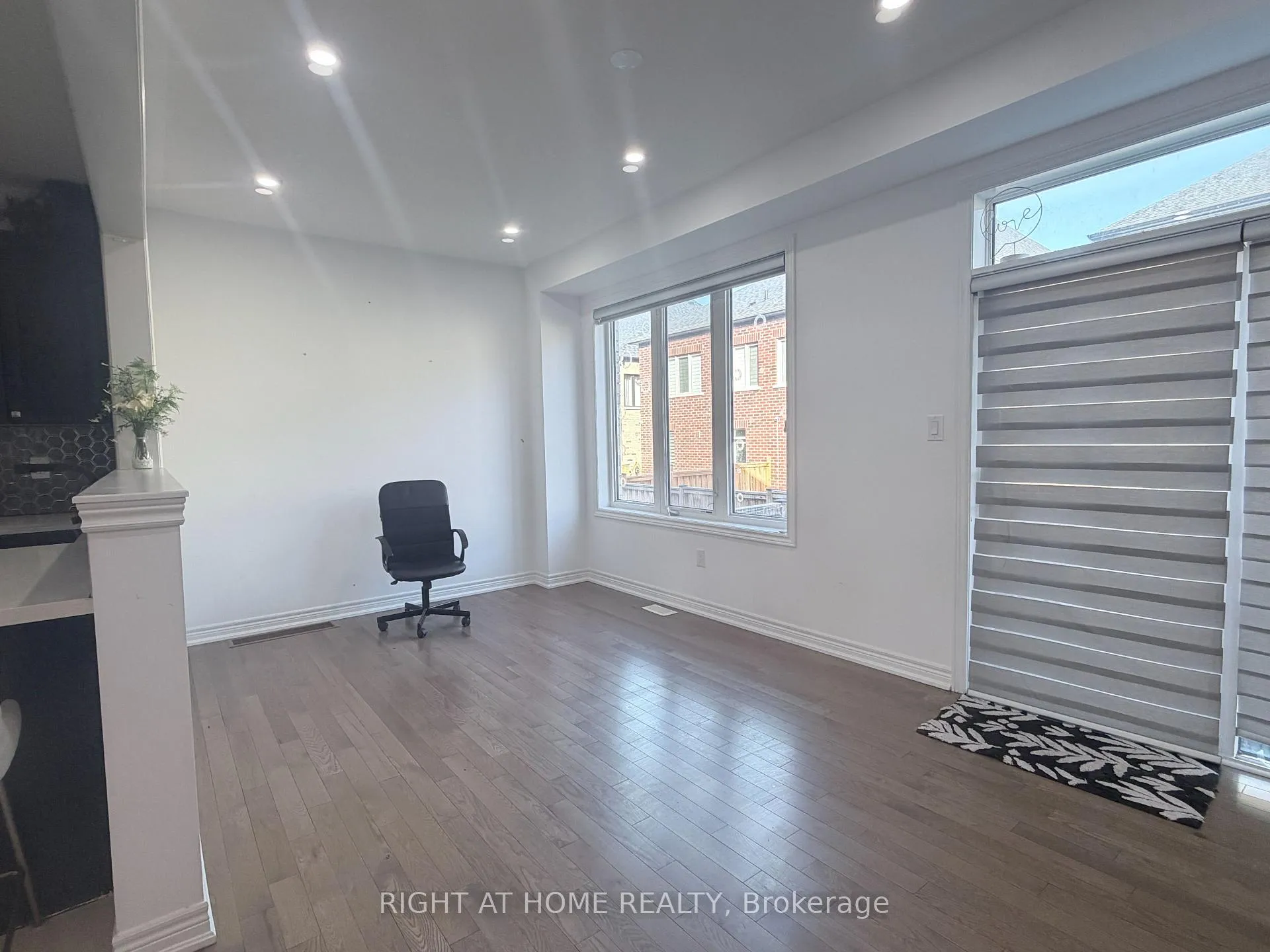 Photo 7 of Unit (Upper), 46 Boathouse Road, Brampton, Northwest Brampton — HOMEH