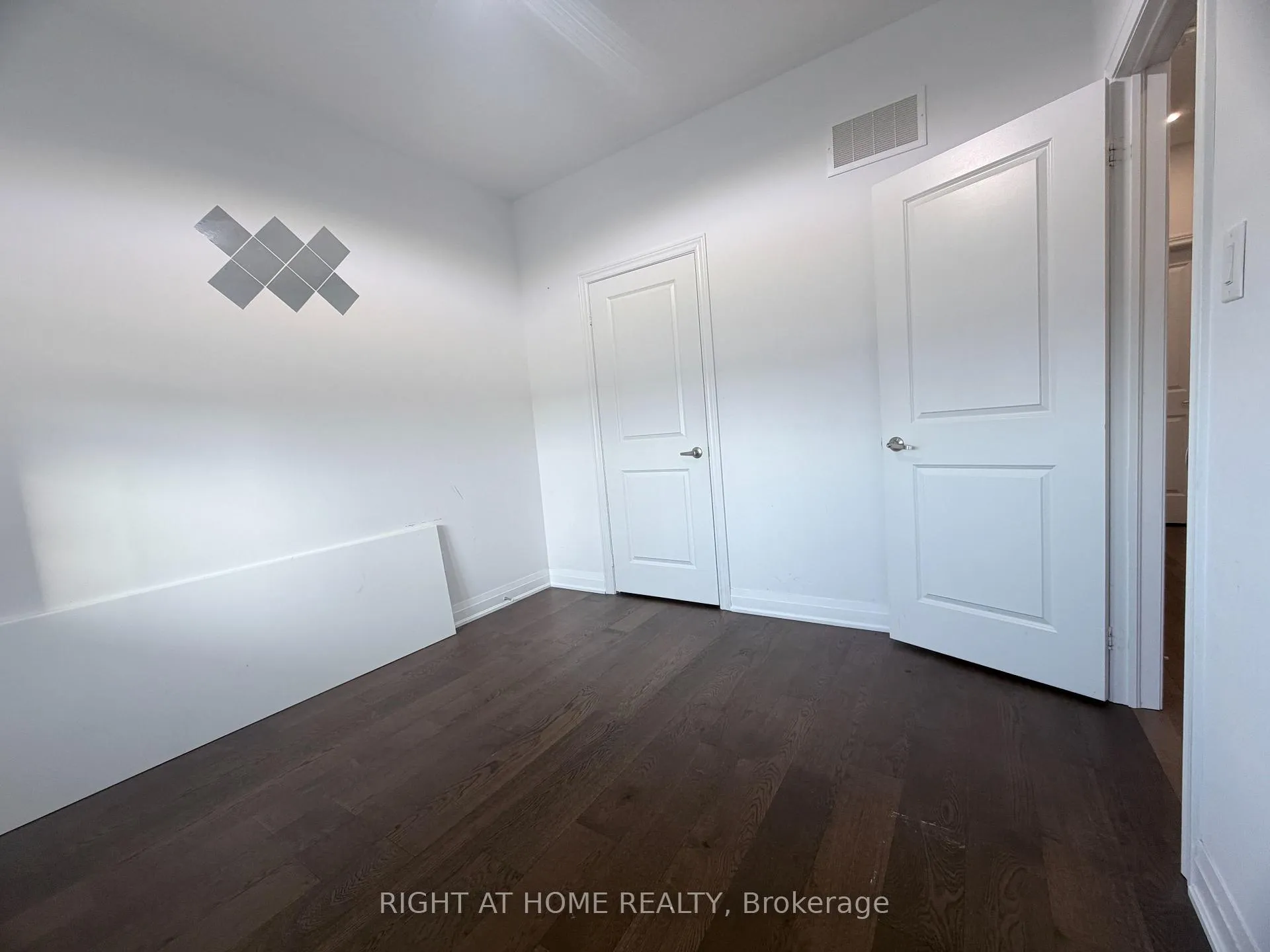 Photo 19 of Unit (Upper), 46 Boathouse Road, Brampton, Northwest Brampton — HOMEH
