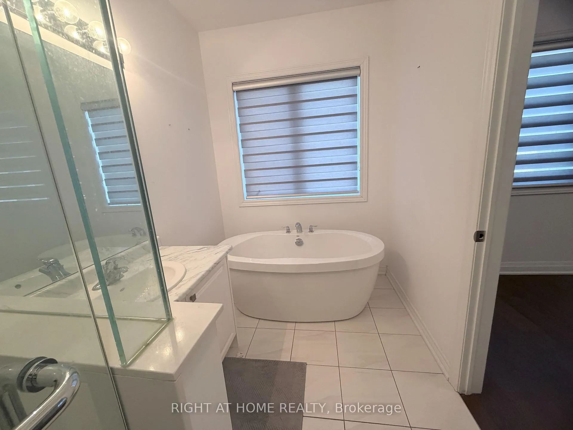 Photo 26 of Unit (Upper), 46 Boathouse Road, Brampton, Northwest Brampton — HOMEH