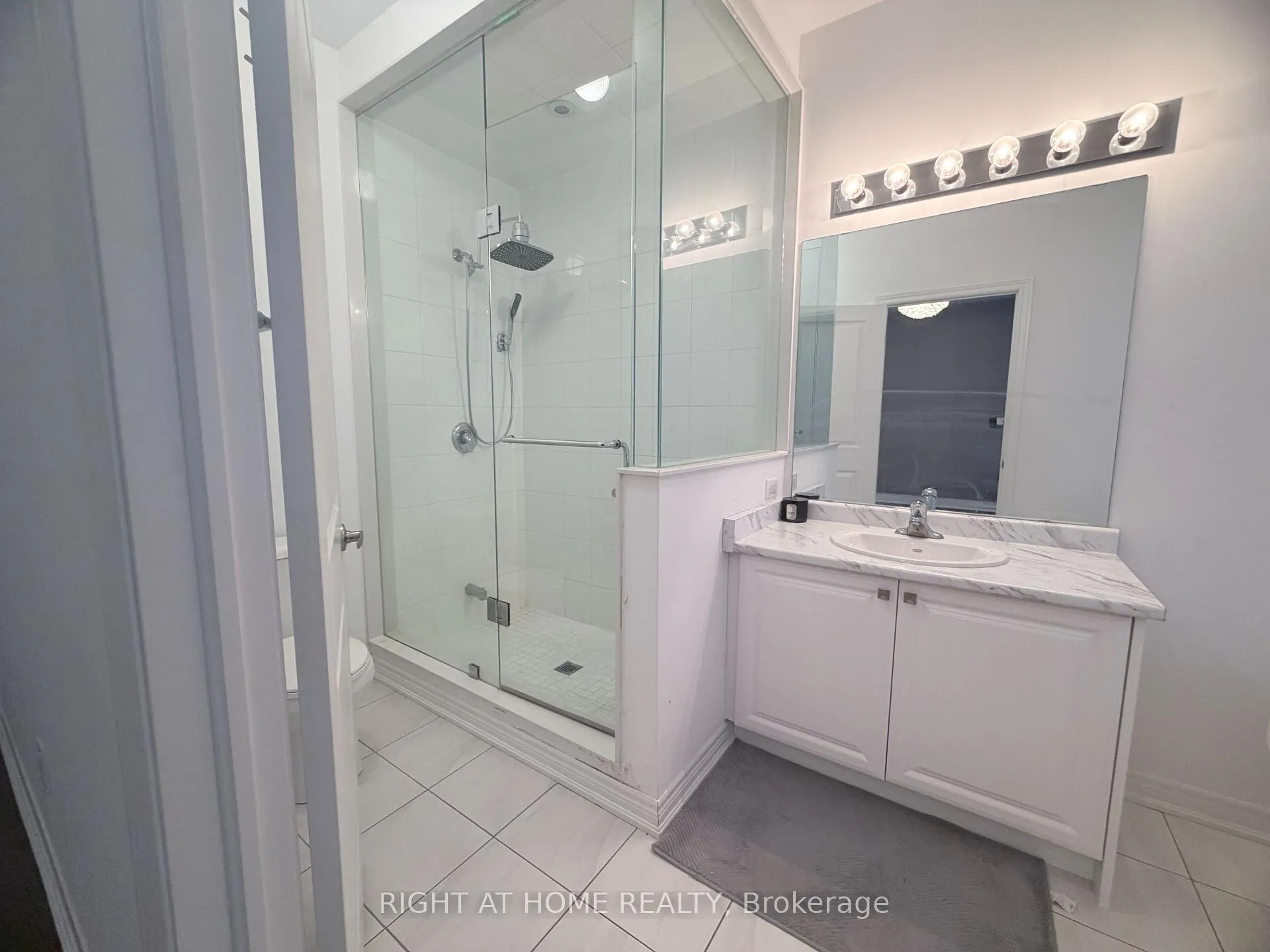 Photo 28 of Unit (Upper), 46 Boathouse Road, Brampton, Northwest Brampton — HOMEH