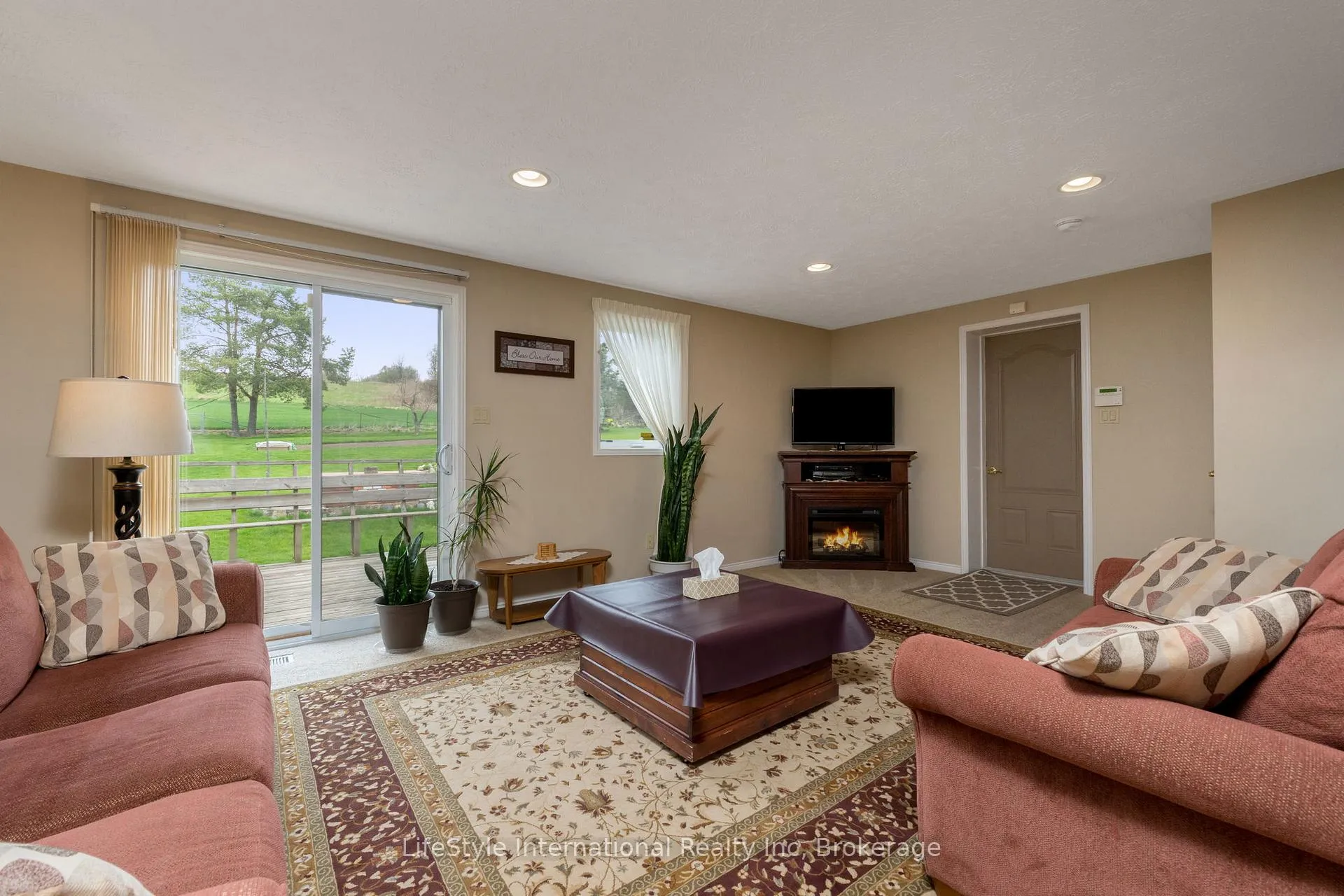 Photo 7 of 5601 Fifth Line, Guelph/Eramosa, Rural Guelph/Eramosa East — HOMEH