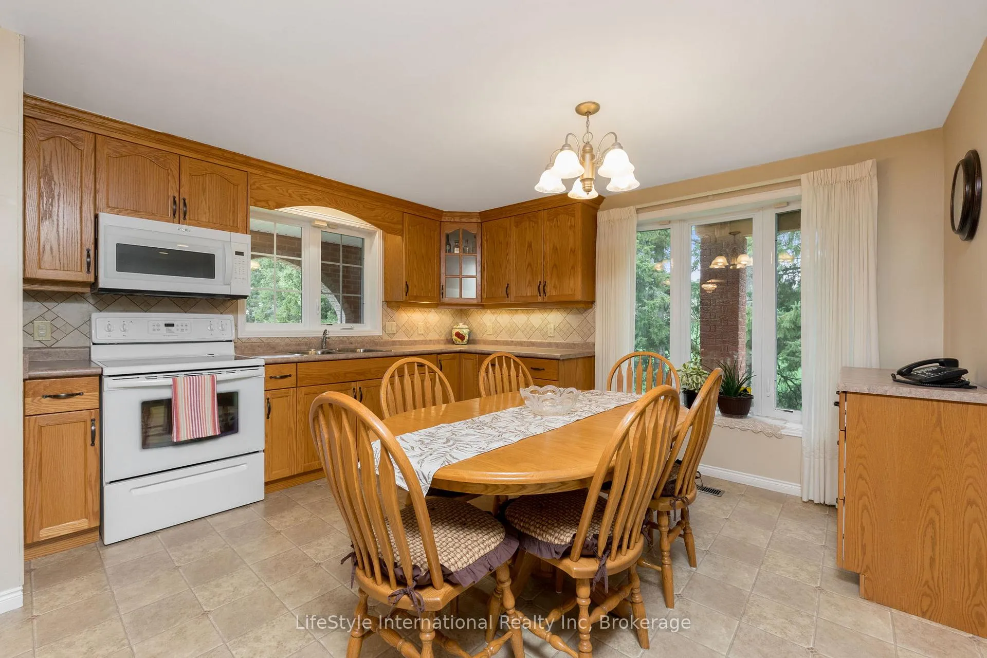 Photo 10 of 5601 Fifth Line, Guelph/Eramosa, Rural Guelph/Eramosa East — HOMEH
