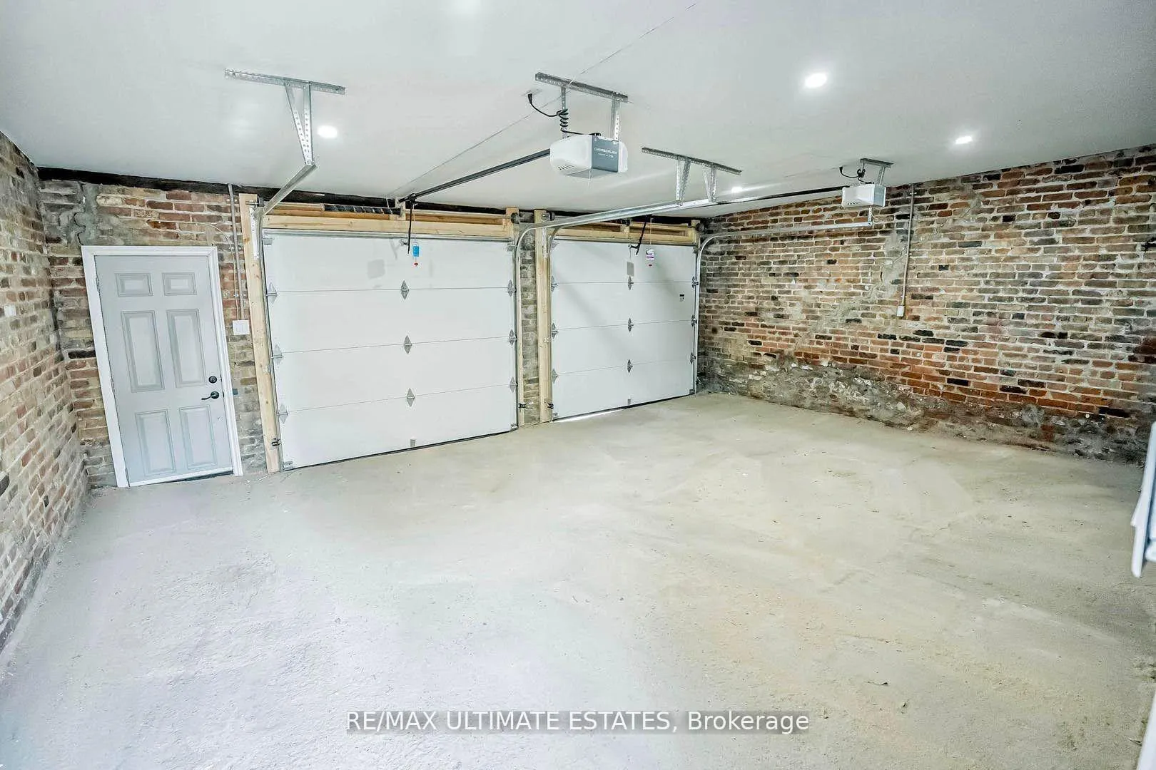 Photo 44 of 290 Bathurst Street, Toronto, Trinity-Bellwoods — HOMEH