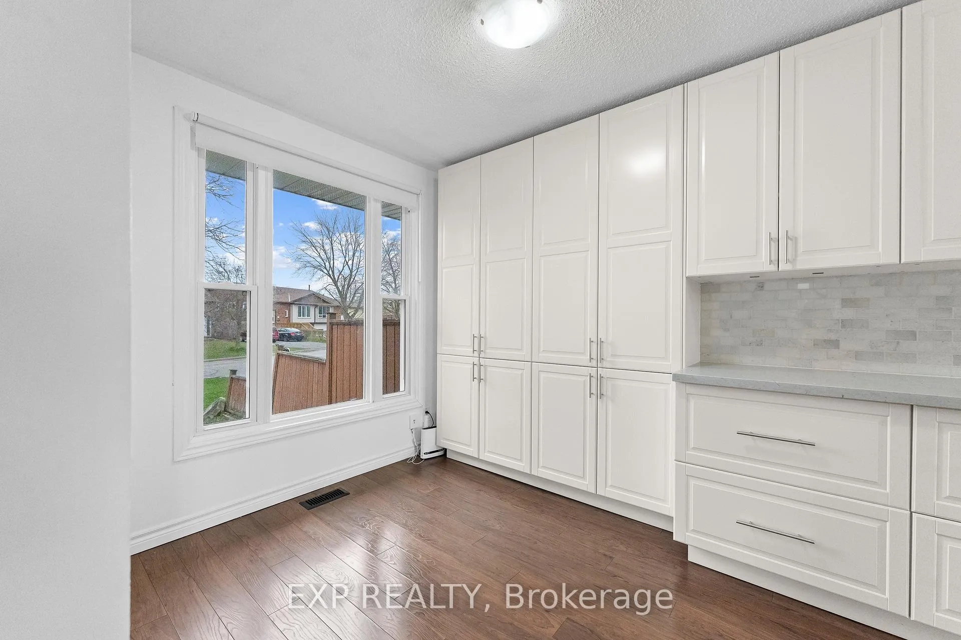 Photo 13 of Unit Unit 1, 14 Baxter Crescent, Thorold, Confederation Heights — HOMEH