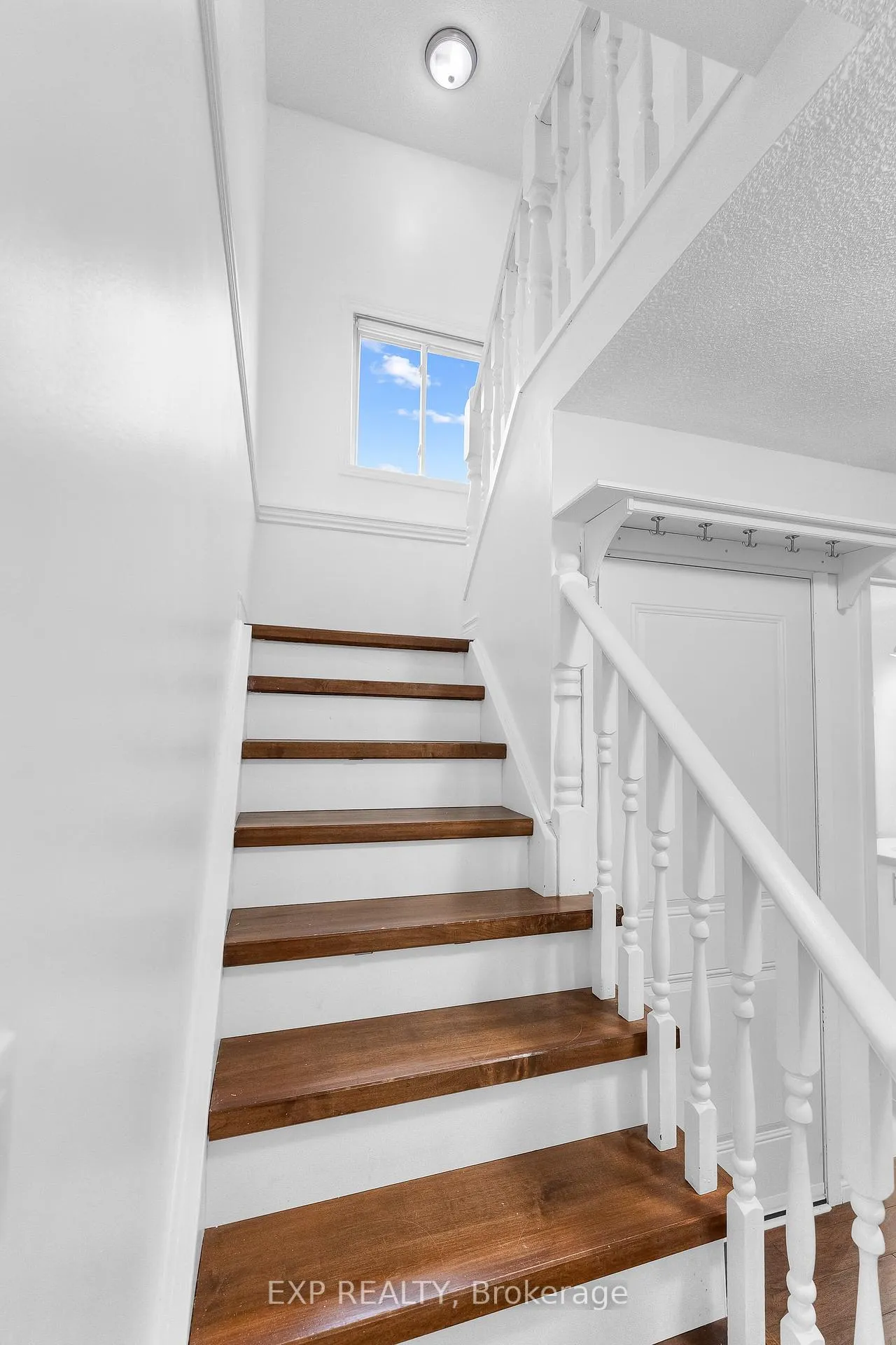 Photo 22 of Unit Unit 1, 14 Baxter Crescent, Thorold, Confederation Heights — HOMEH