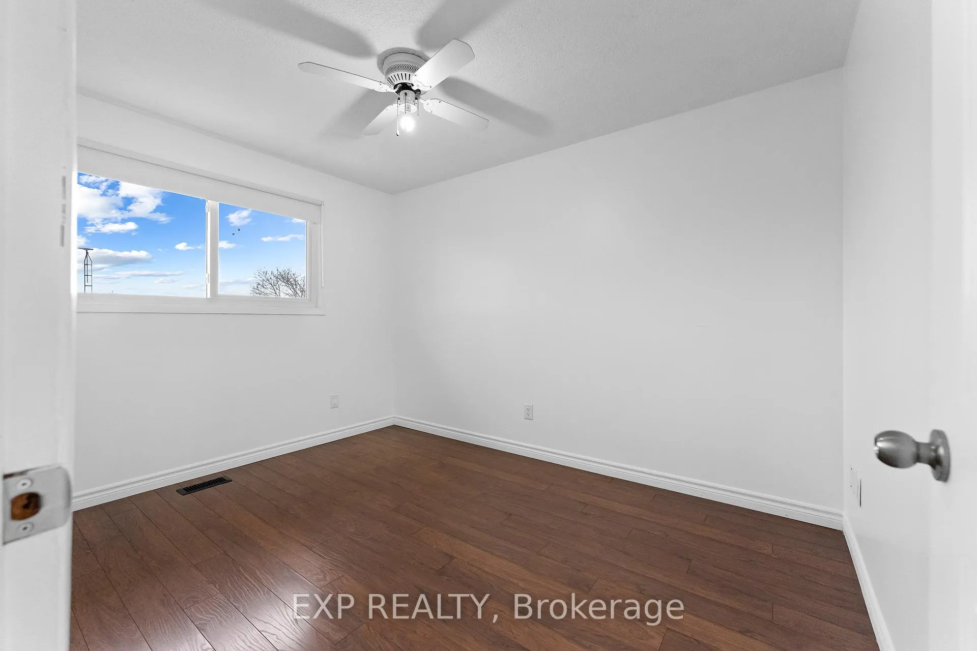 Photo 27 of Unit Unit 1, 14 Baxter Crescent, Thorold, Confederation Heights — HOMEH