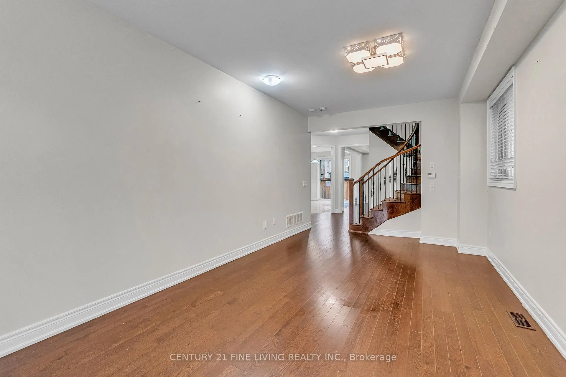 Photo 4 of 64 George Gray Drive, Brampton, Sandringham-Wellington North — HOMEH