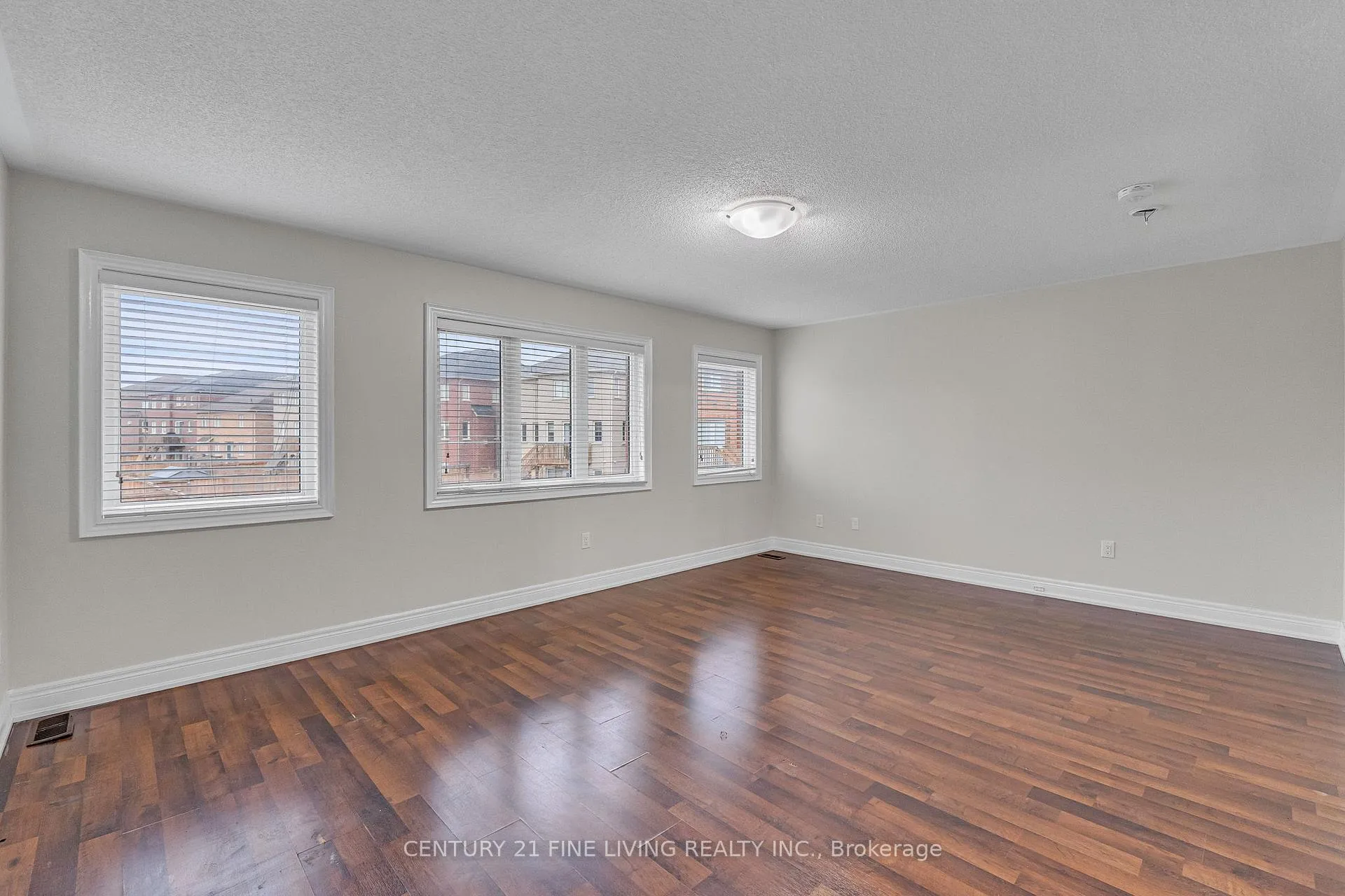 Photo 26 of 64 George Gray Drive, Brampton, Sandringham-Wellington North — HOMEH
