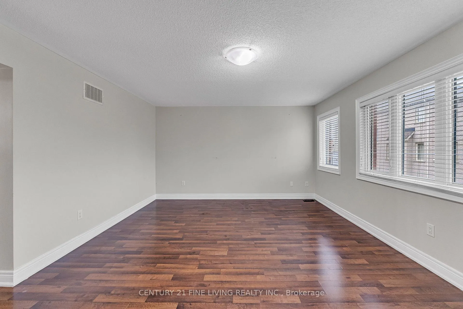 Photo 28 of 64 George Gray Drive, Brampton, Sandringham-Wellington North — HOMEH