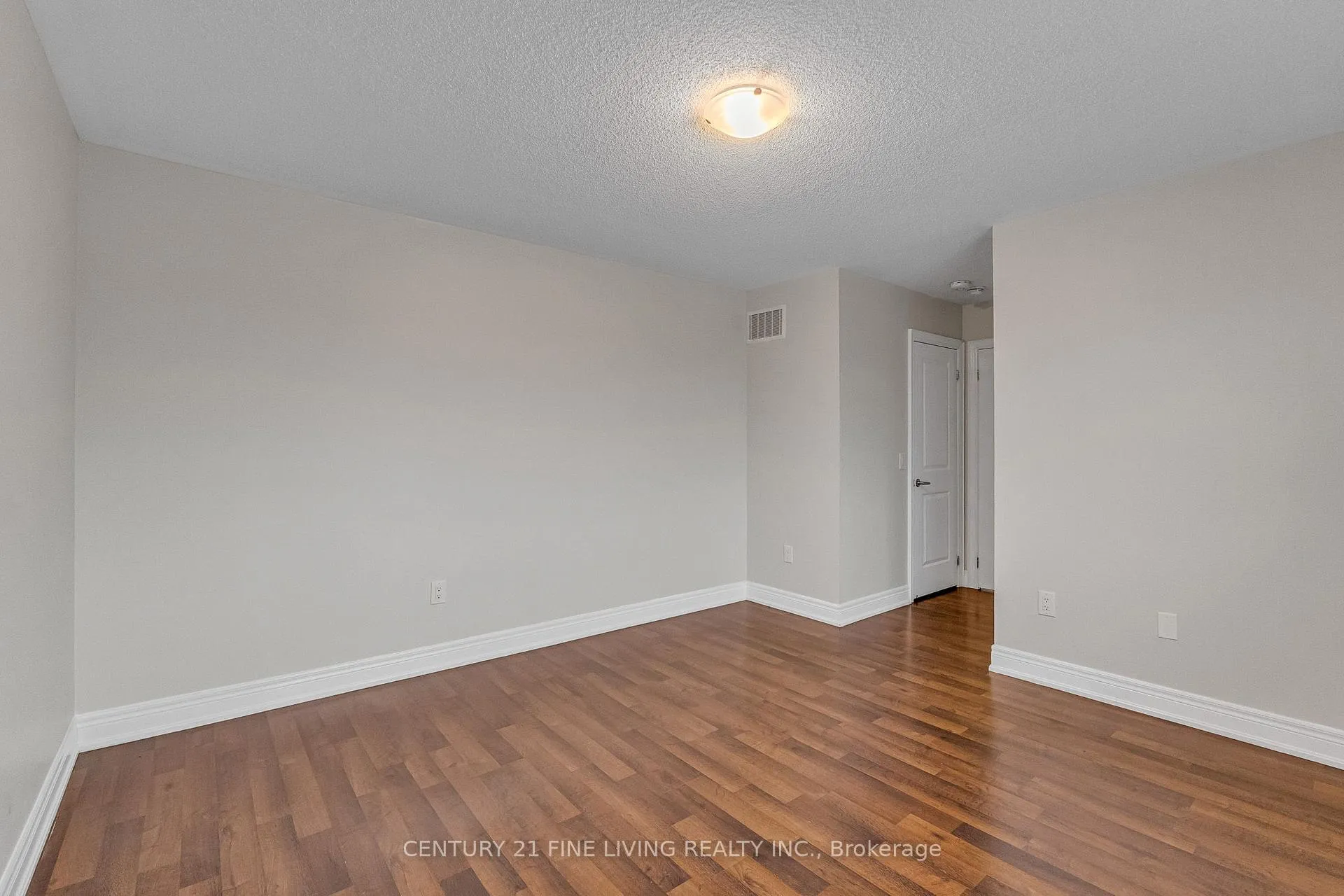 Photo 33 of 64 George Gray Drive, Brampton, Sandringham-Wellington North — HOMEH