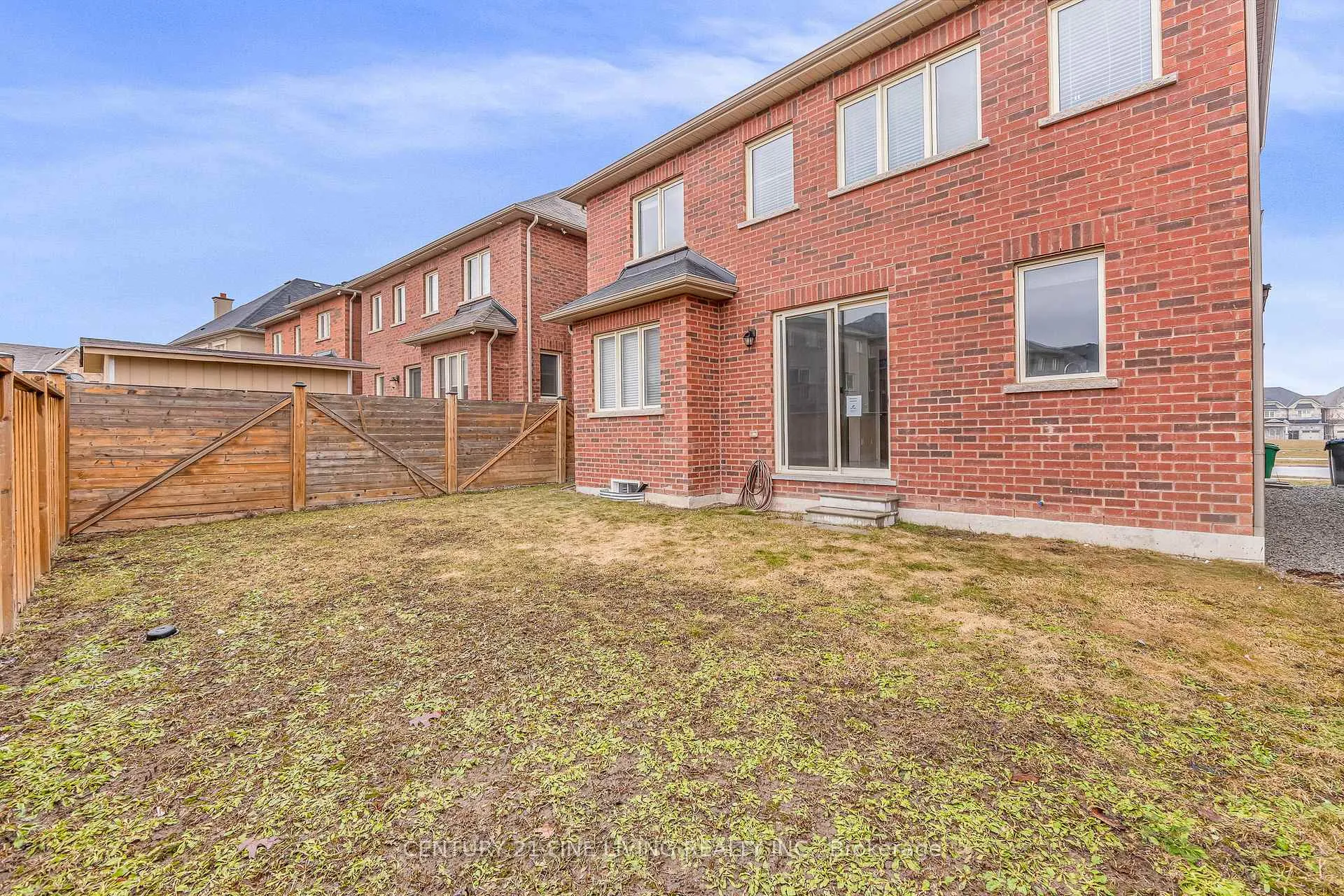 Photo 39 of 64 George Gray Drive, Brampton, Sandringham-Wellington North — HOMEH