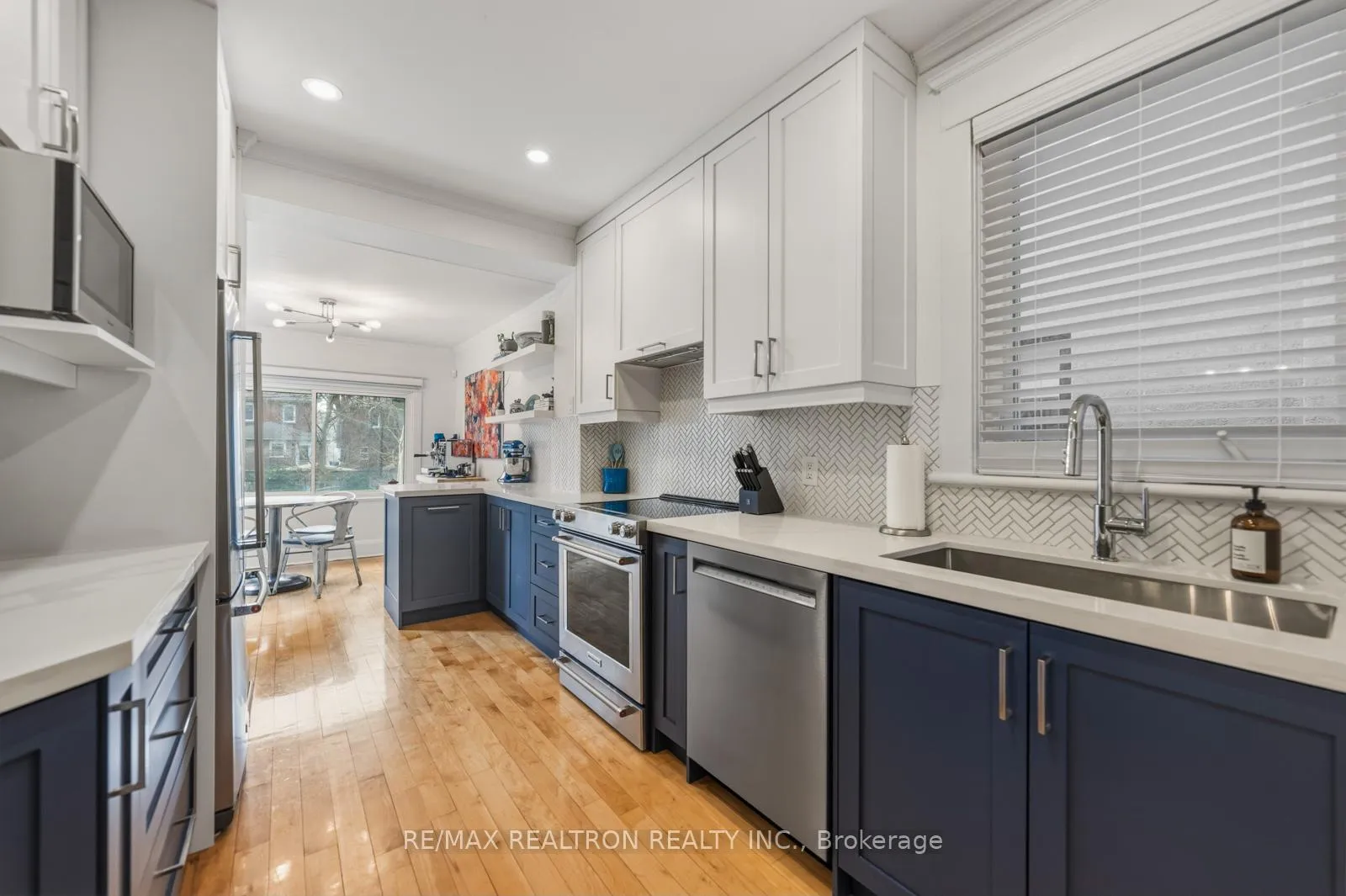 Photo 10 of 126 Pinewood Avenue, Toronto, Humewood-Cedarvale — HOMEH