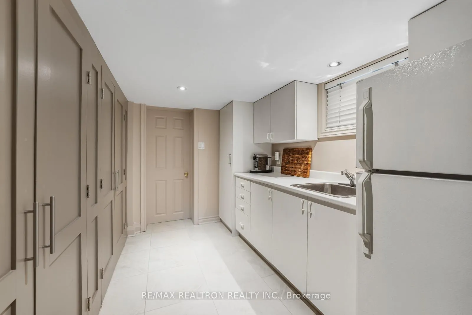 Photo 33 of 126 Pinewood Avenue, Toronto, Humewood-Cedarvale — HOMEH
