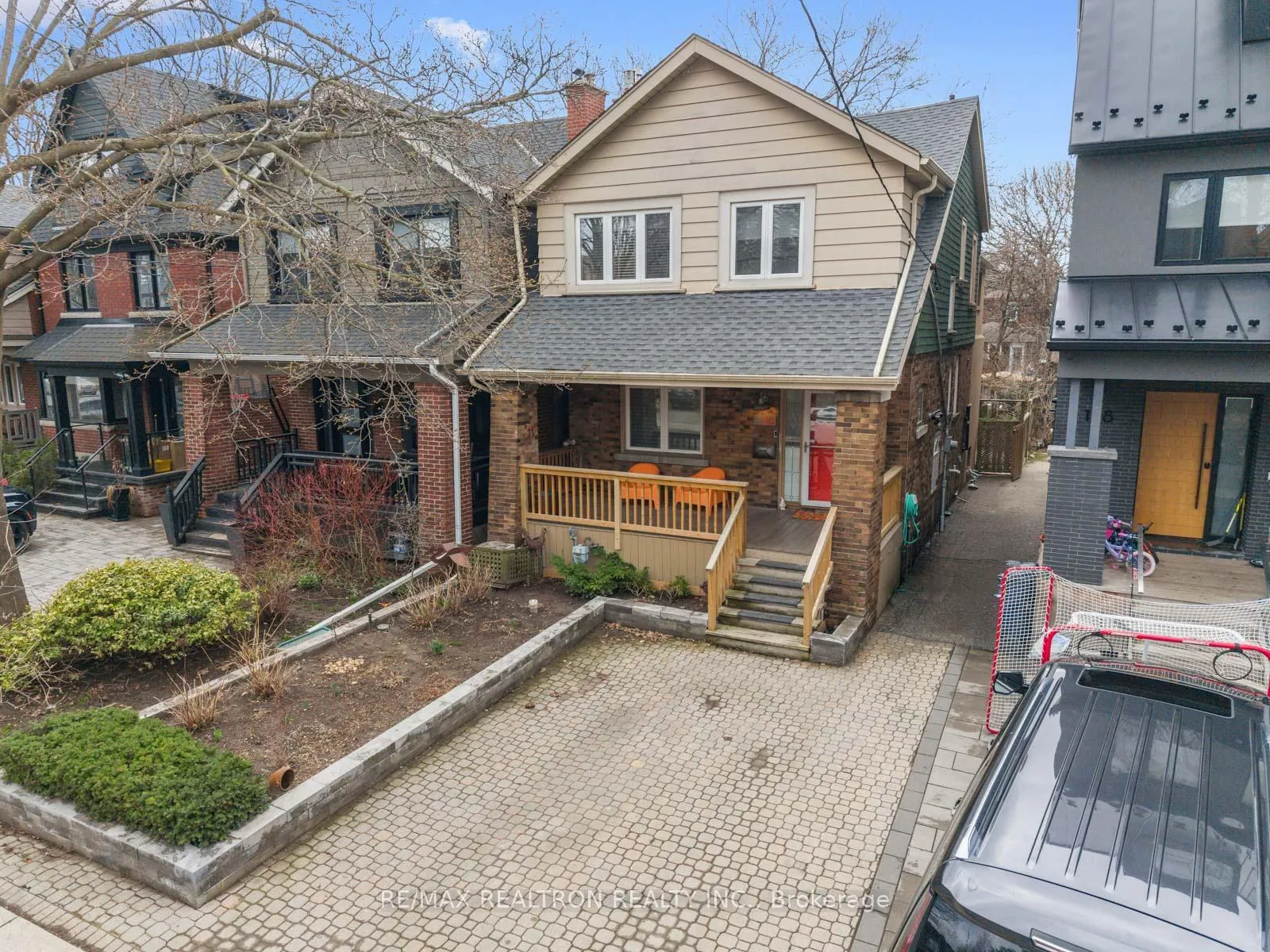 Photo 38 of 126 Pinewood Avenue, Toronto, Humewood-Cedarvale — HOMEH