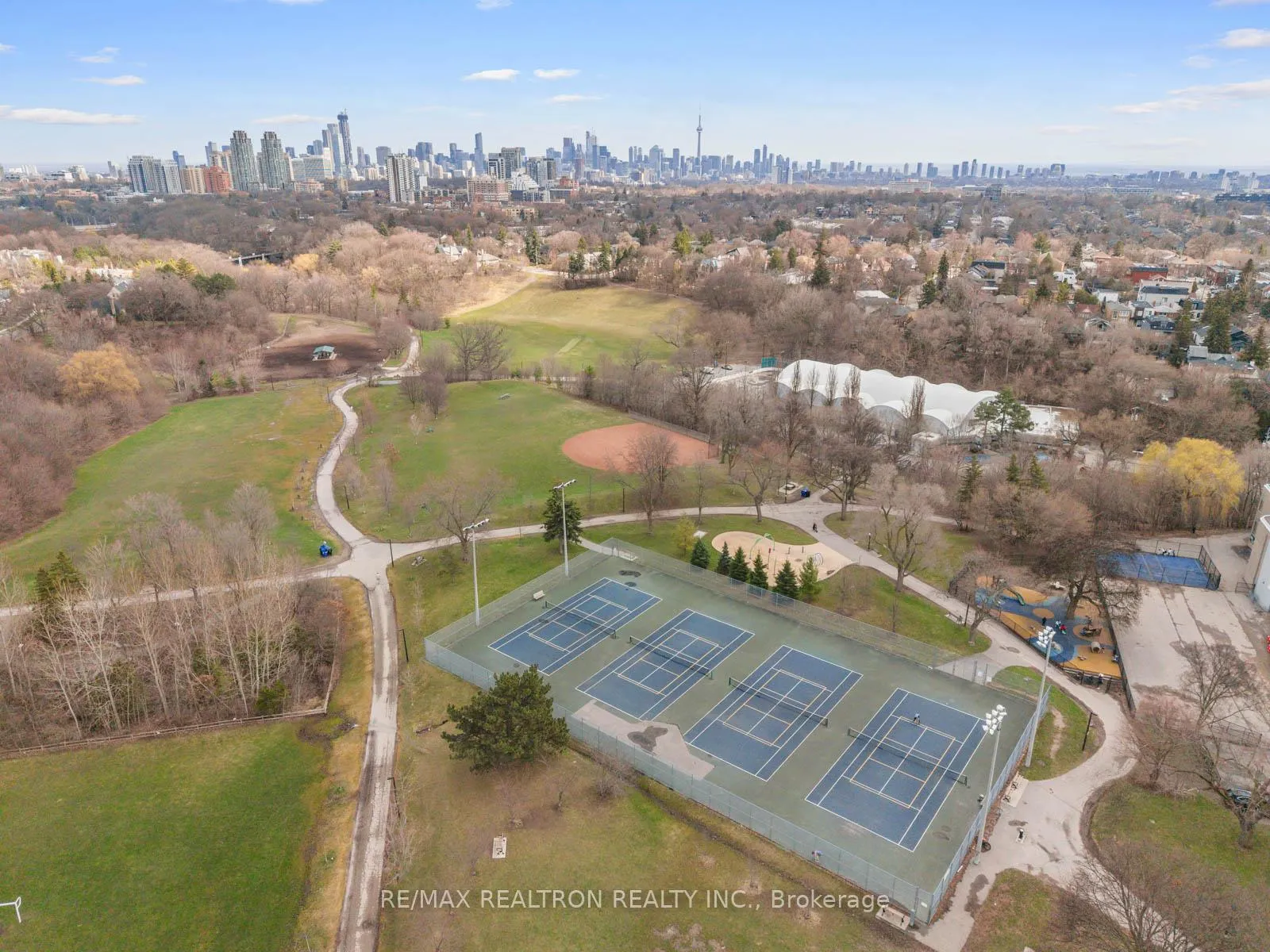 Photo 43 of 126 Pinewood Avenue, Toronto, Humewood-Cedarvale — HOMEH