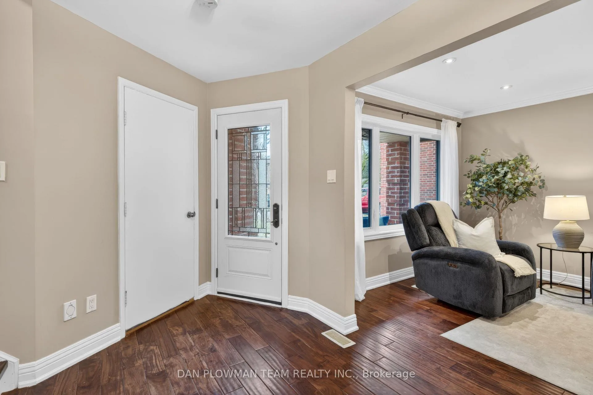 Photo 4 of 649 Dunn Crescent, Pickering, Rosebank — HOMEH