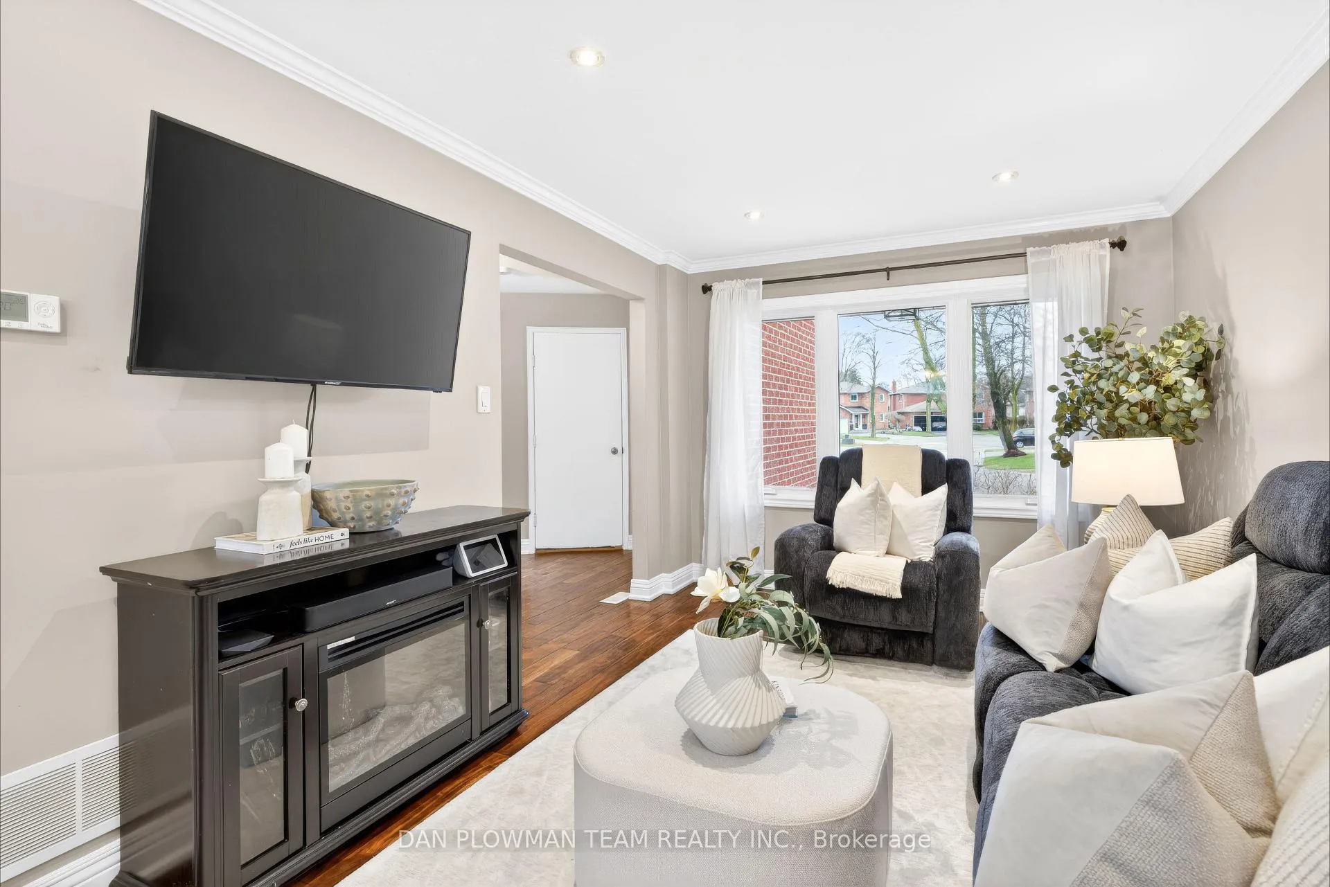 Photo 9 of 649 Dunn Crescent, Pickering, Rosebank — HOMEH