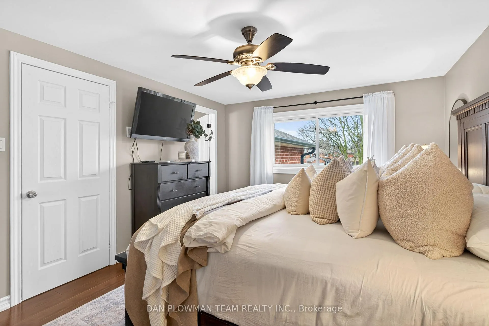 Photo 21 of 649 Dunn Crescent, Pickering, Rosebank — HOMEH