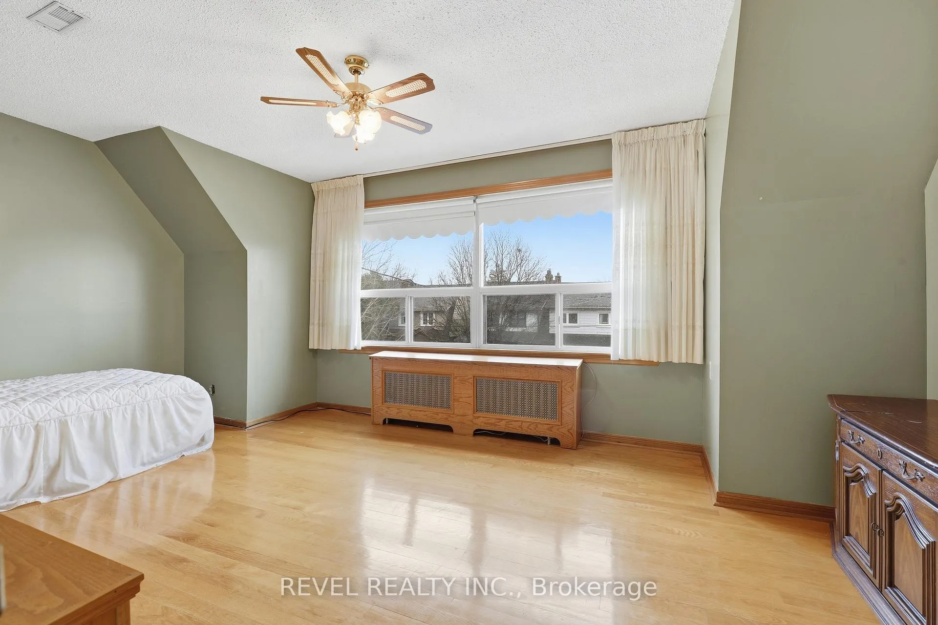 Photo 30 of 245 Lauder Avenue, Toronto, Oakwood Village — HOMEH