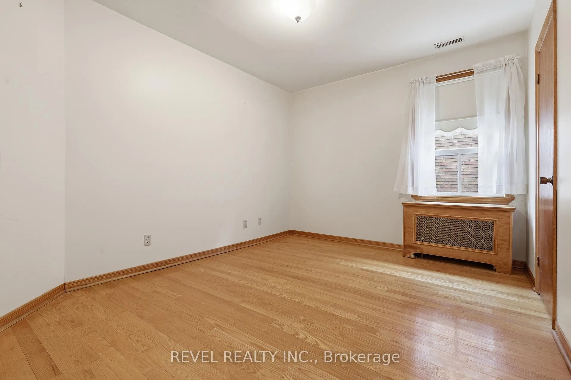 Photo 34 of 245 Lauder Avenue, Toronto, Oakwood Village — HOMEH