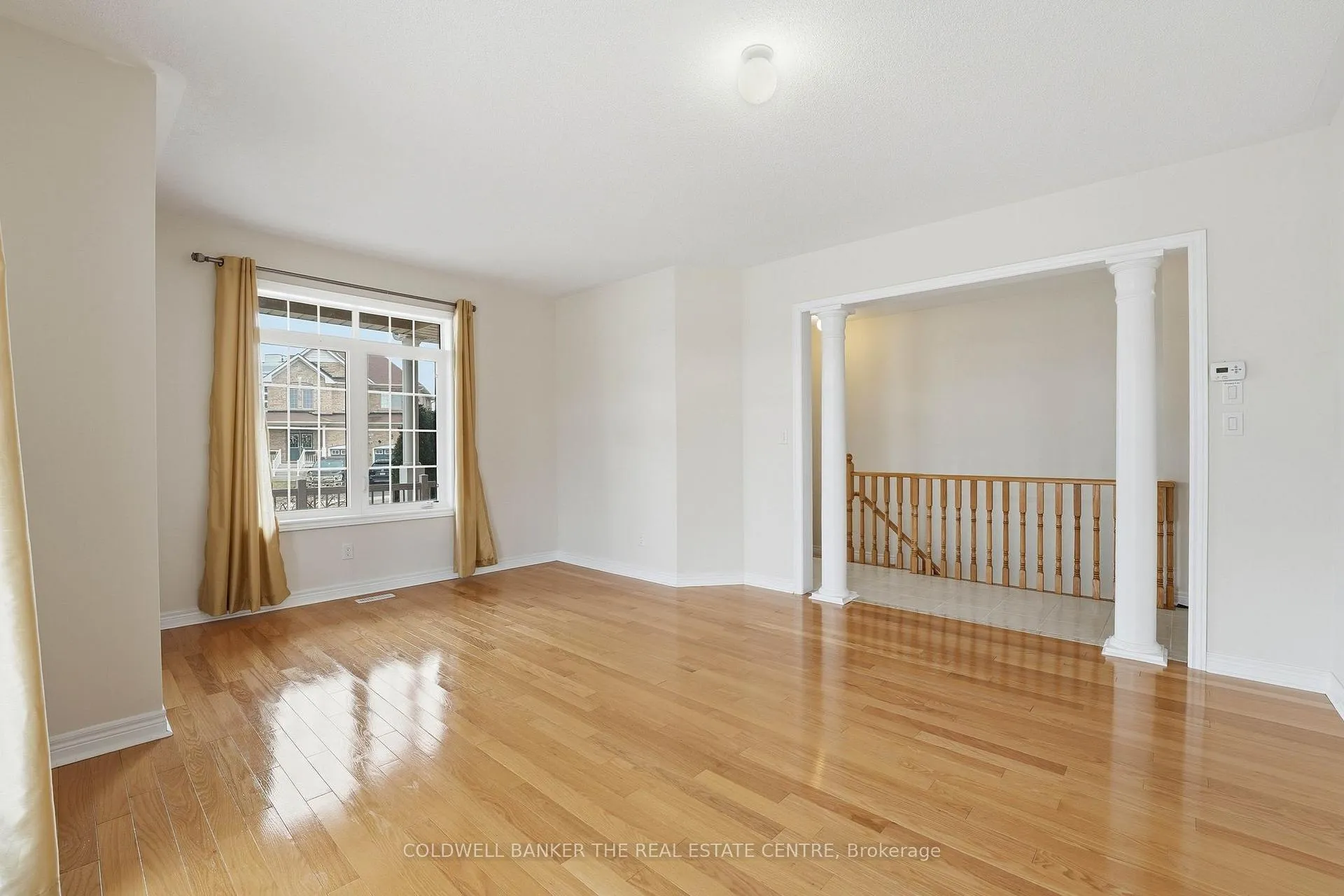 Photo 15 of 264 Kozlov Street, Barrie, West Bayfield — HOMEH